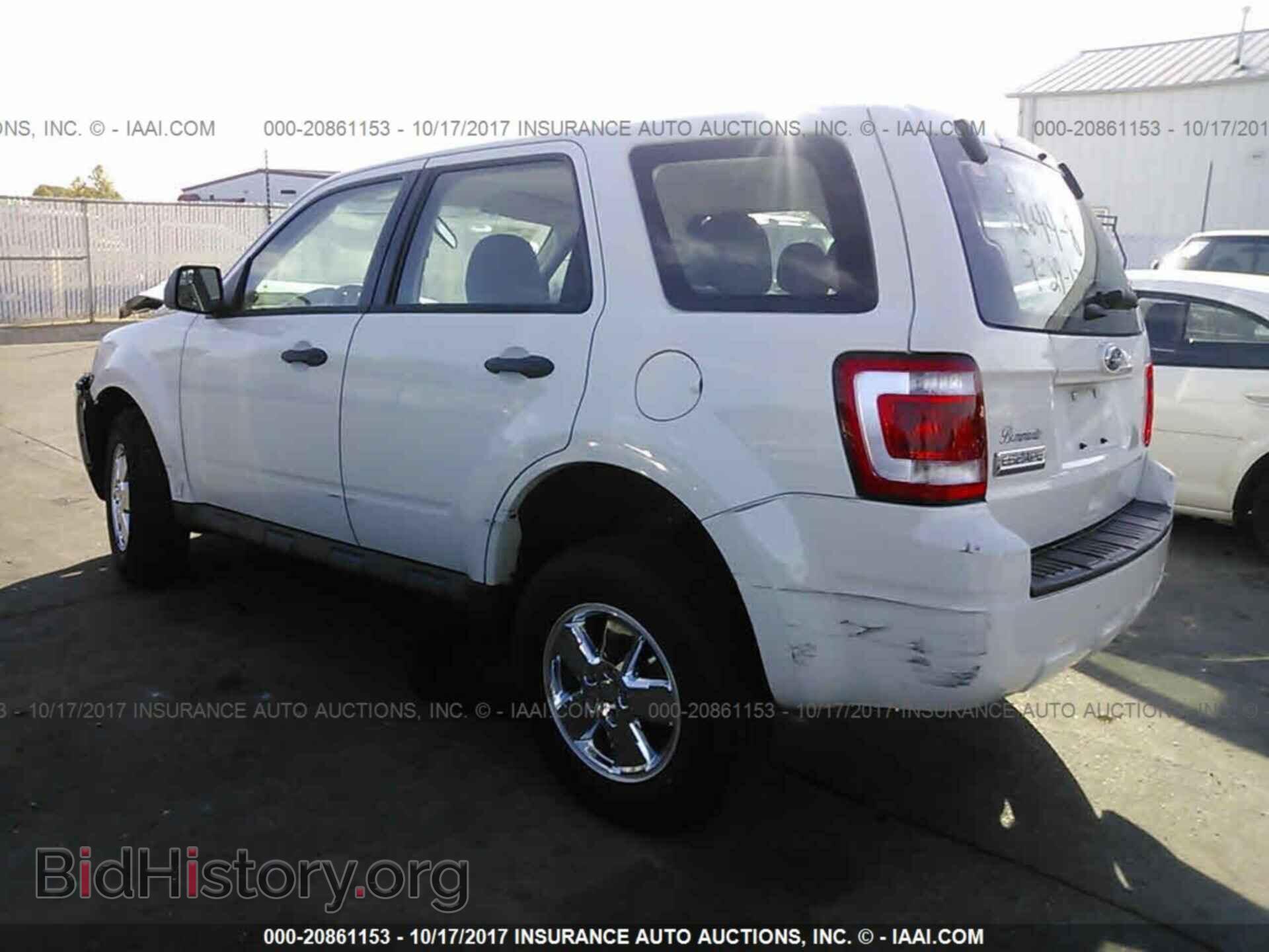 2012 Ford Escape - VIN: 1FMCU0C78CKA83076 - Фото 3