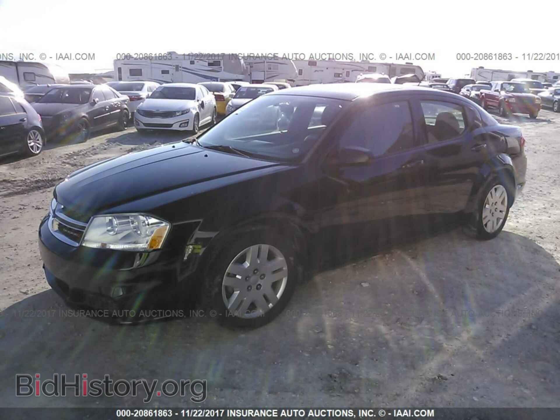 2014 Dodge Avenger - VIN: 1C3CDZAB0EN126623 - Фото 2