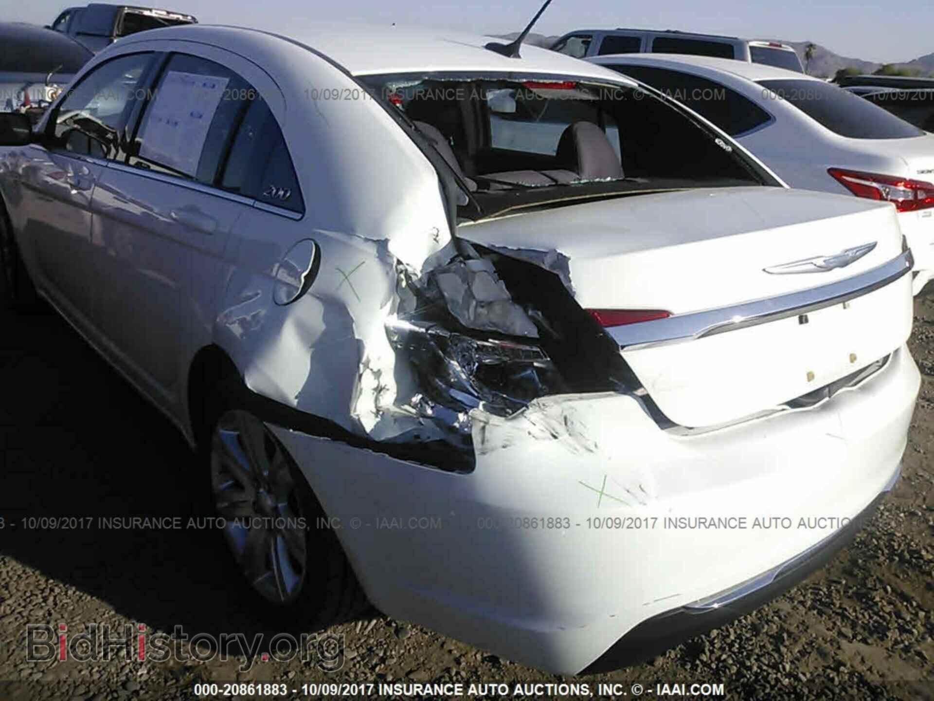 2012 Chrysler 200 - VIN: 1C3CCBBB2CN301184 - Фото 6