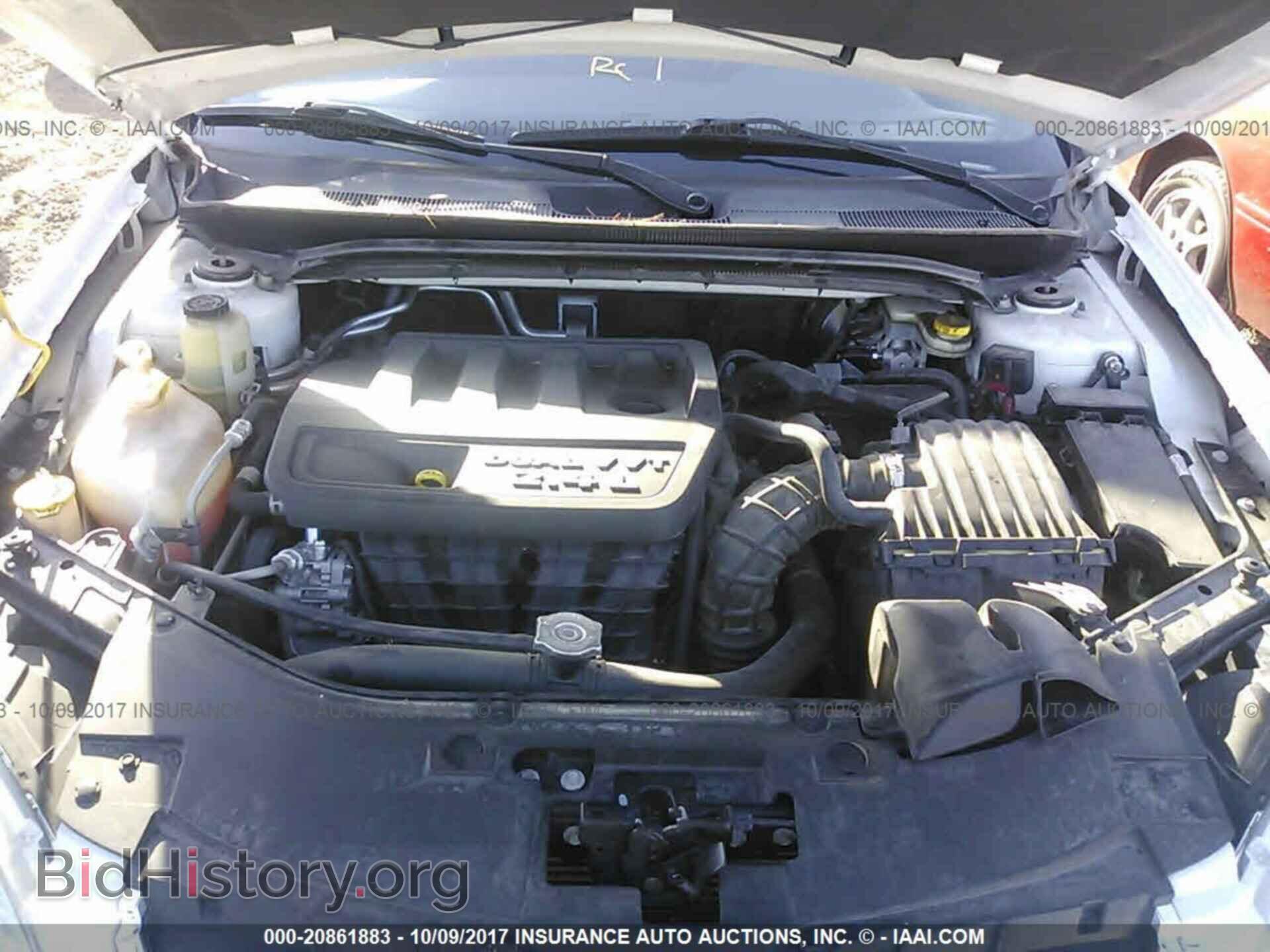 2012 Chrysler 200 - VIN: 1C3CCBBB2CN301184 - Фото 10