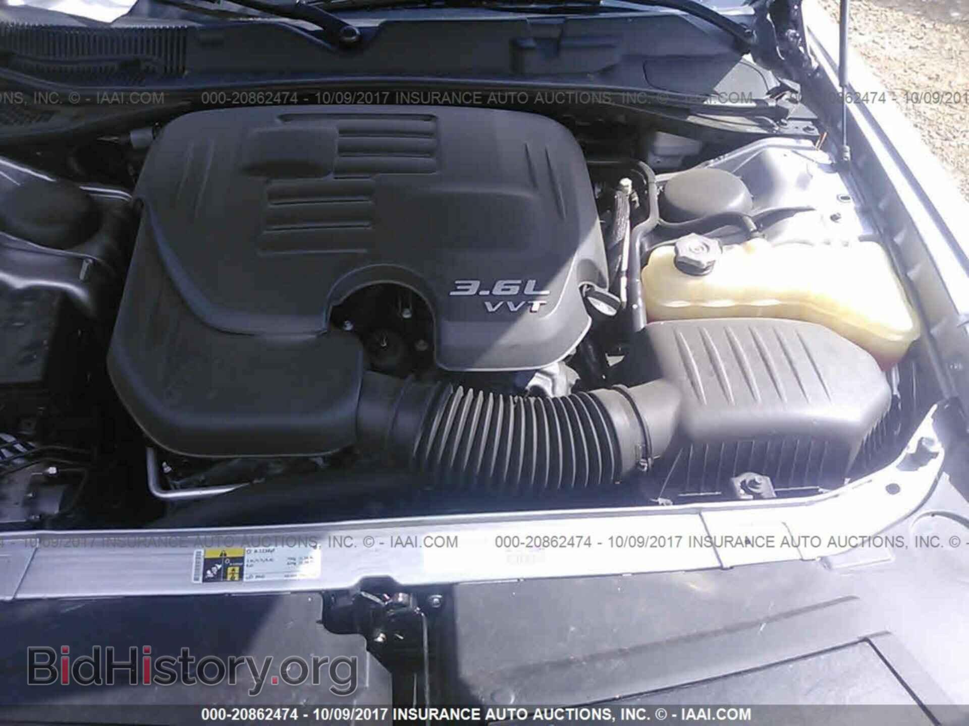 2015 Dodge Challenger - VIN: 2C3CDZAG5FH715298 - Photo 10