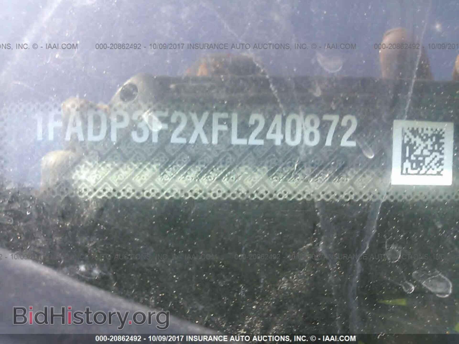 2015 Ford Focus - VIN: 1FADP3F2XFL240872 - Photo 9