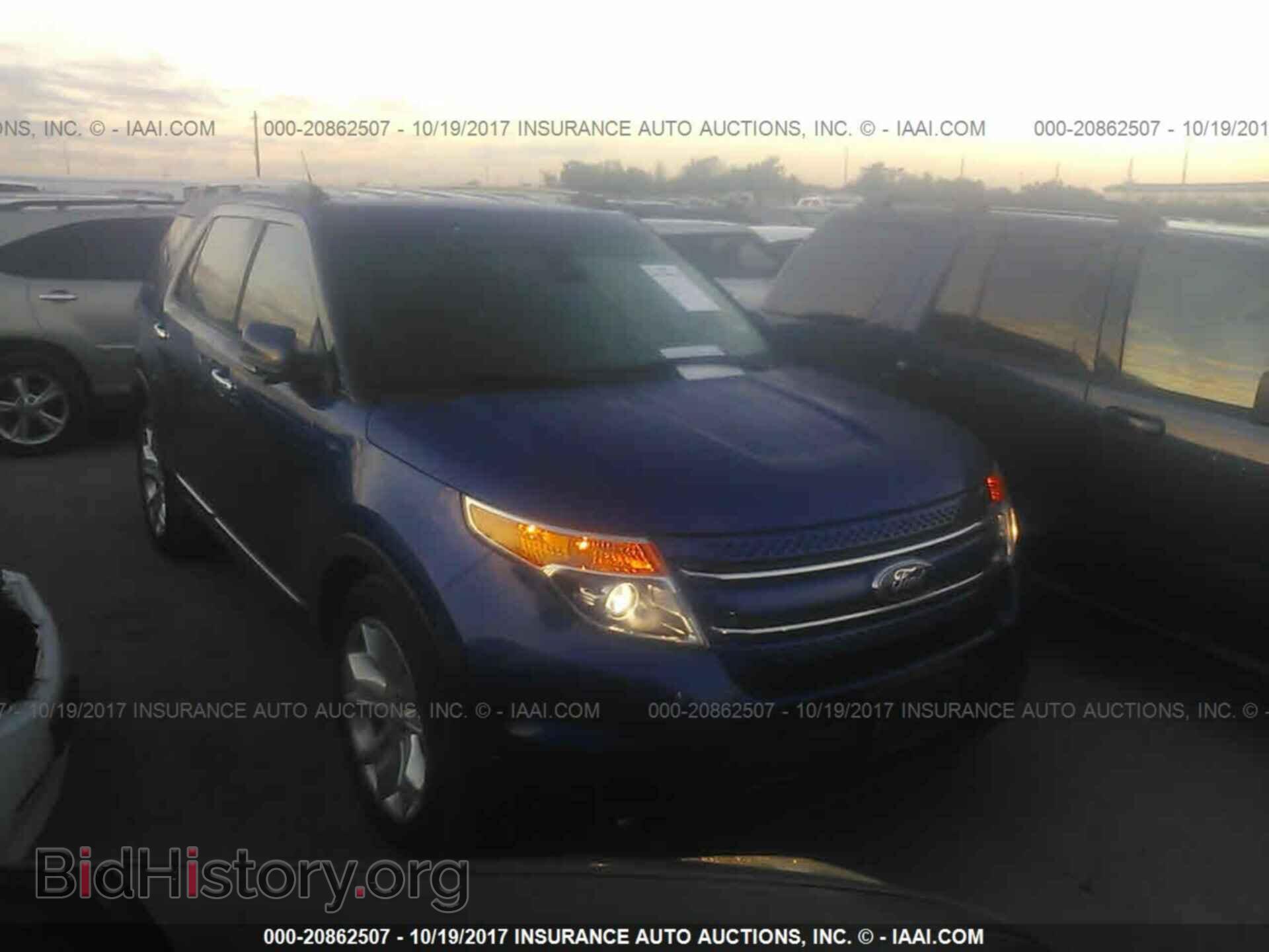 Photo 1FM5K7F80DGC52474 - Ford Explorer 2013