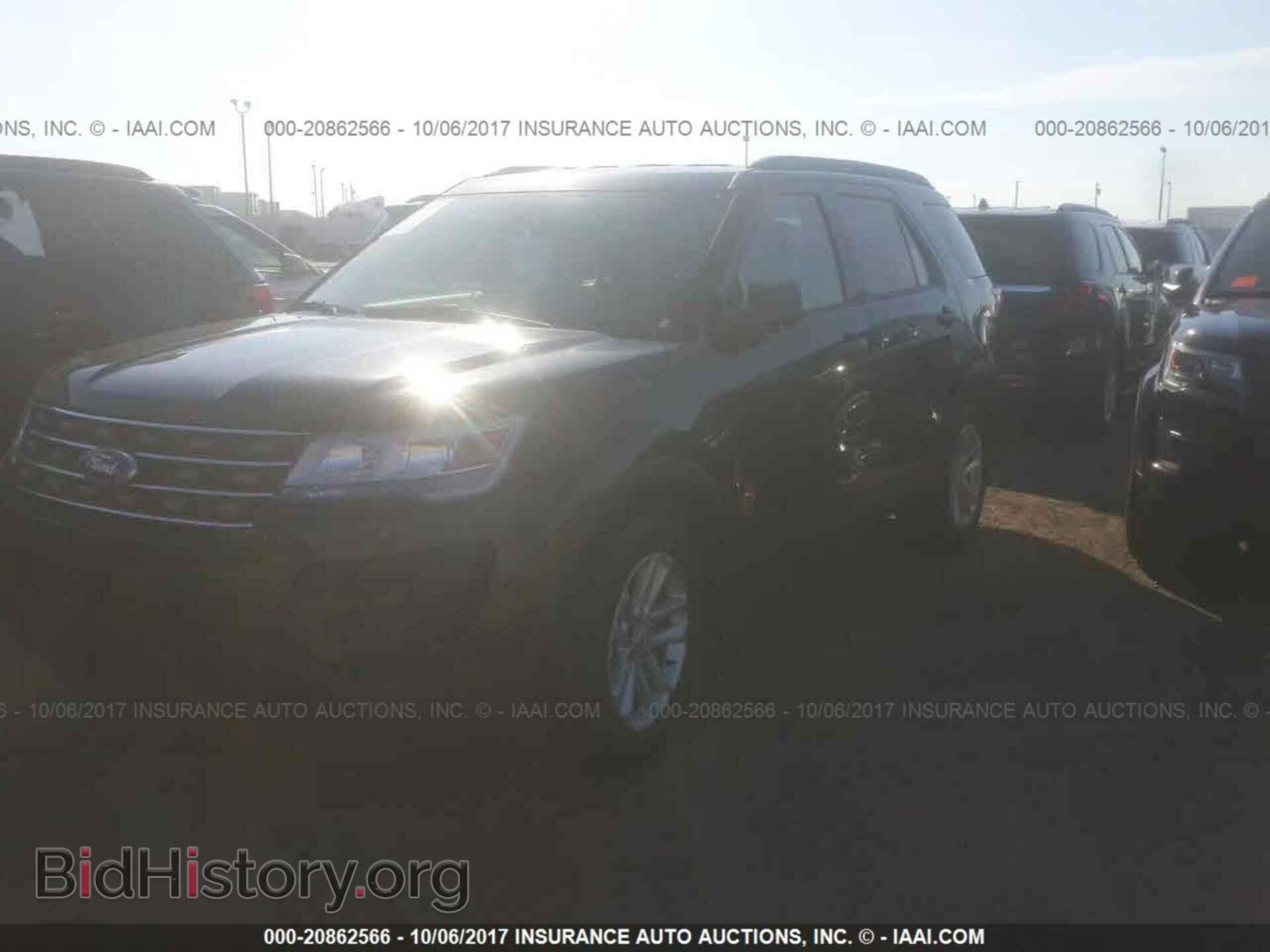 2017 Ford Explorer - VIN: 1FM5K7B86HGD72095 - Photo 2
