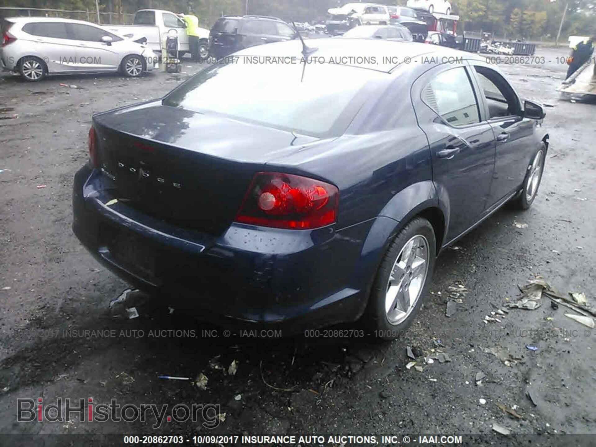 2013 Dodge Avenger - VIN: 1C3CDZAB8DN615804 - Photo 4