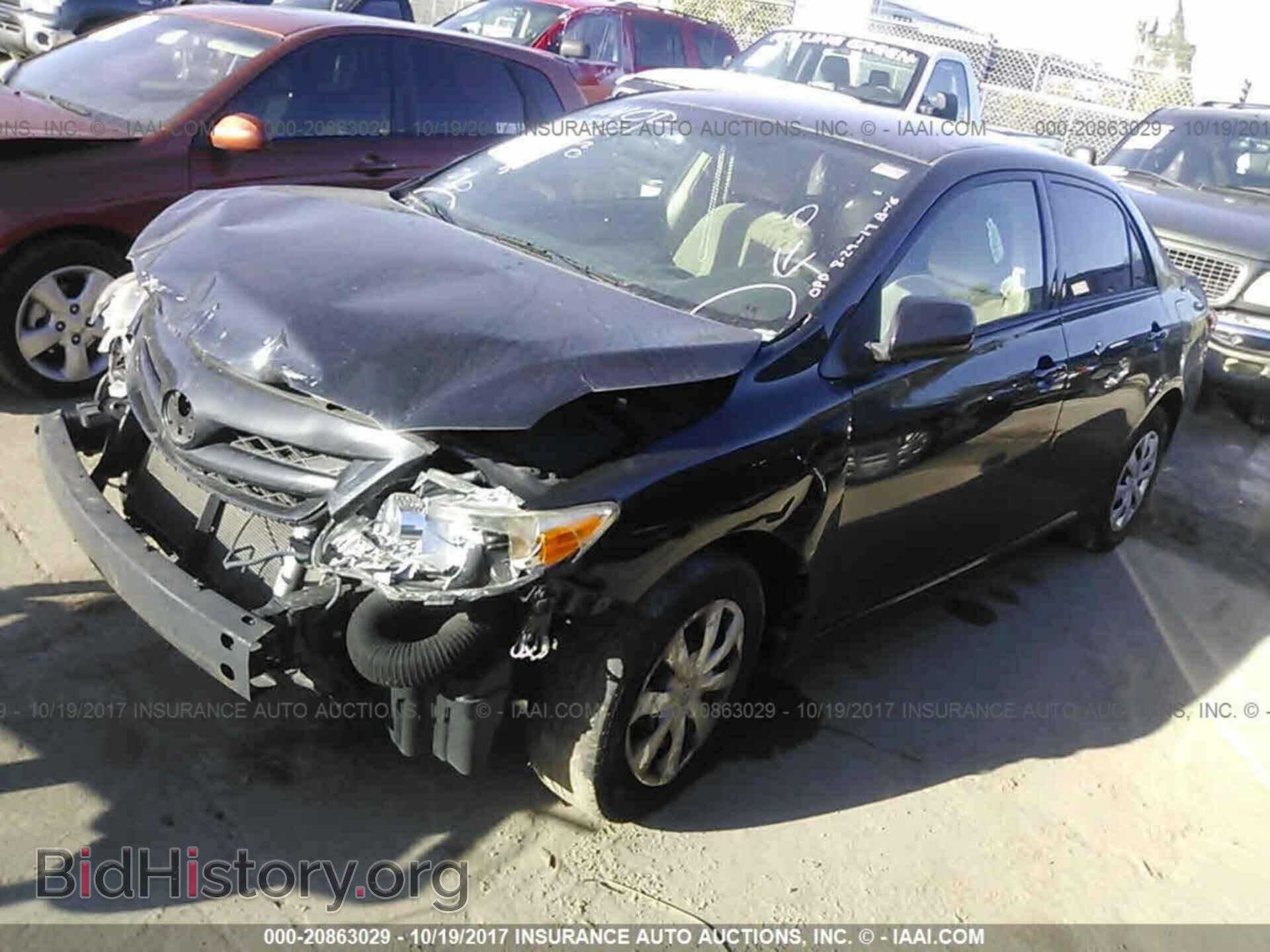 2013 Toyota Corolla - VIN: 2T1BU4EE0DC111992 - Фото 2