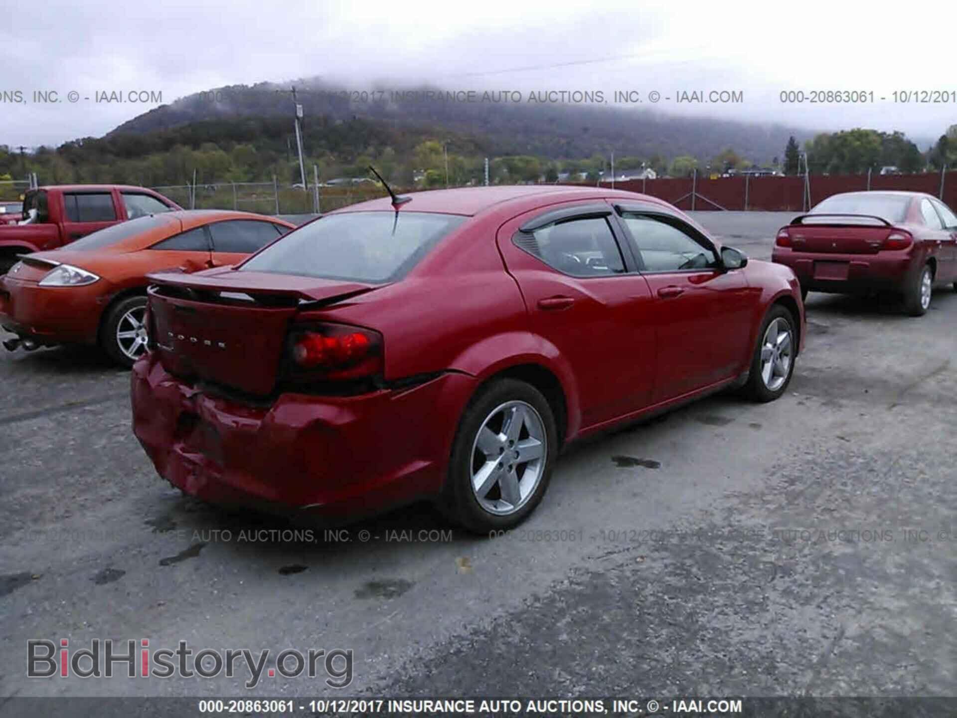 2013 Dodge Avenger - VIN: 1C3CDZAG1DN769962 - Photo 4