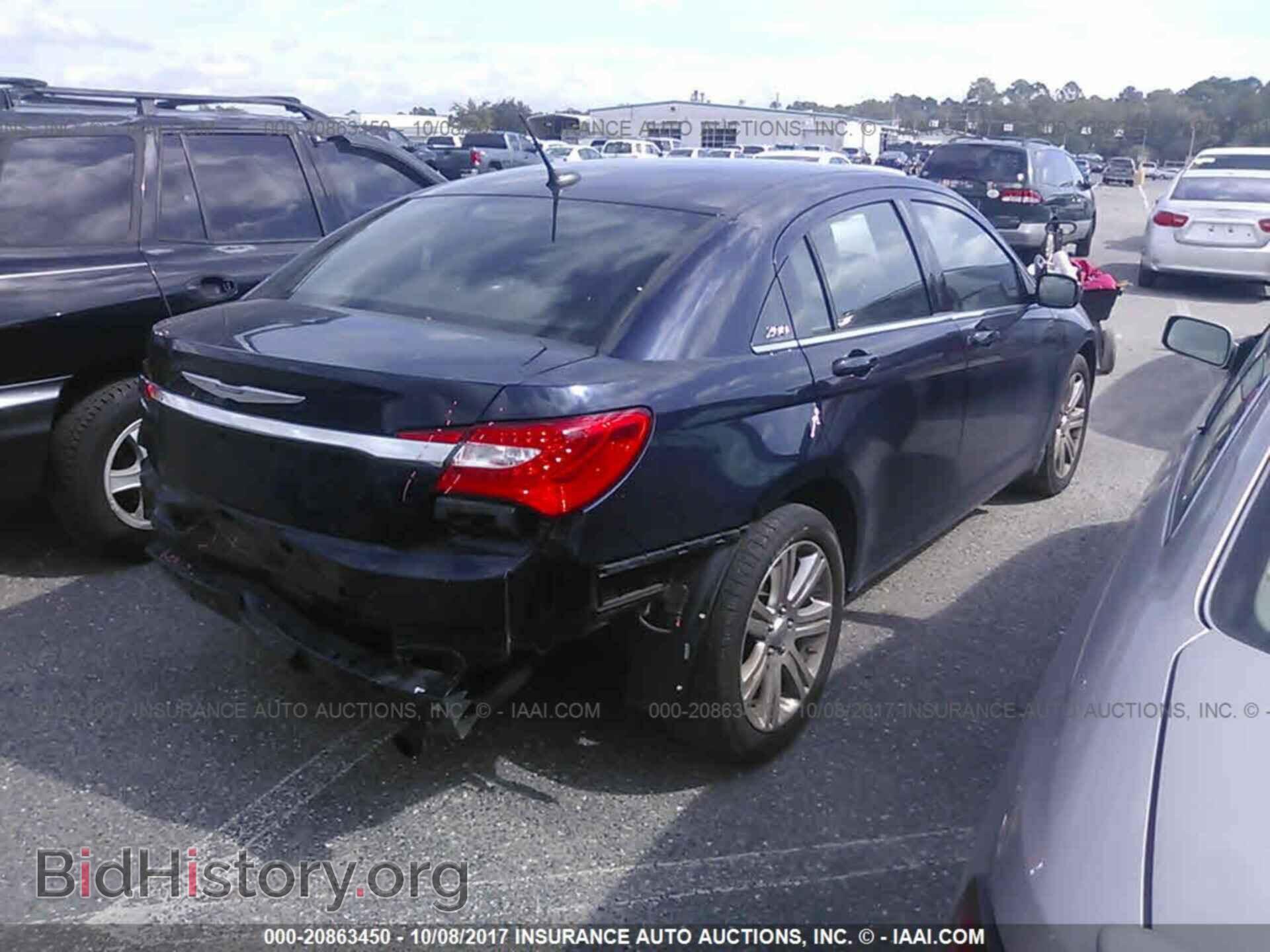 2012 Chrysler 200 - VIN: 1C3CCBBB1CN160690 - Photo 4