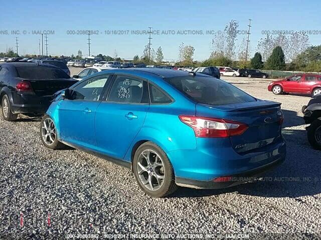 2014 Ford Focus - VIN: 1FADP3F26EL223128 - Фото 3