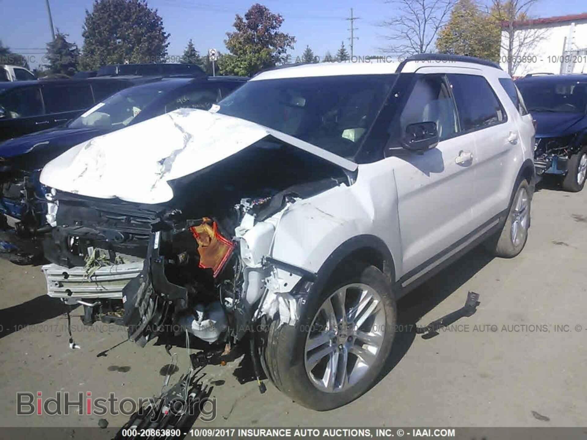 2017 Ford Explorer - VIN: 1FM5K7D80HGC76105 - Фото 2