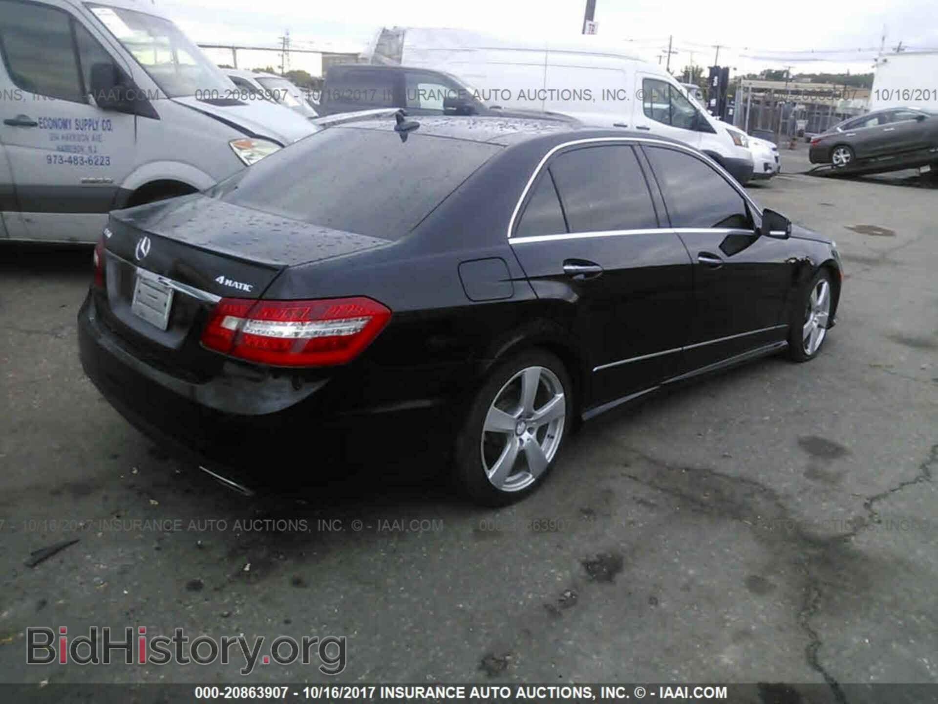 2011 Mercedes-benz E - VIN: WDDHF8HBXBA486308 - Фото 4