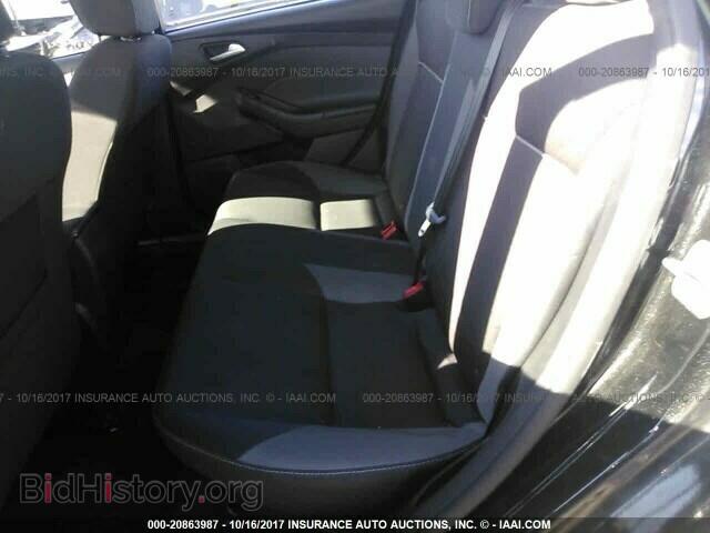 2014 Ford Focus - VIN: 1FADP3F20EL251927 - Photo 8