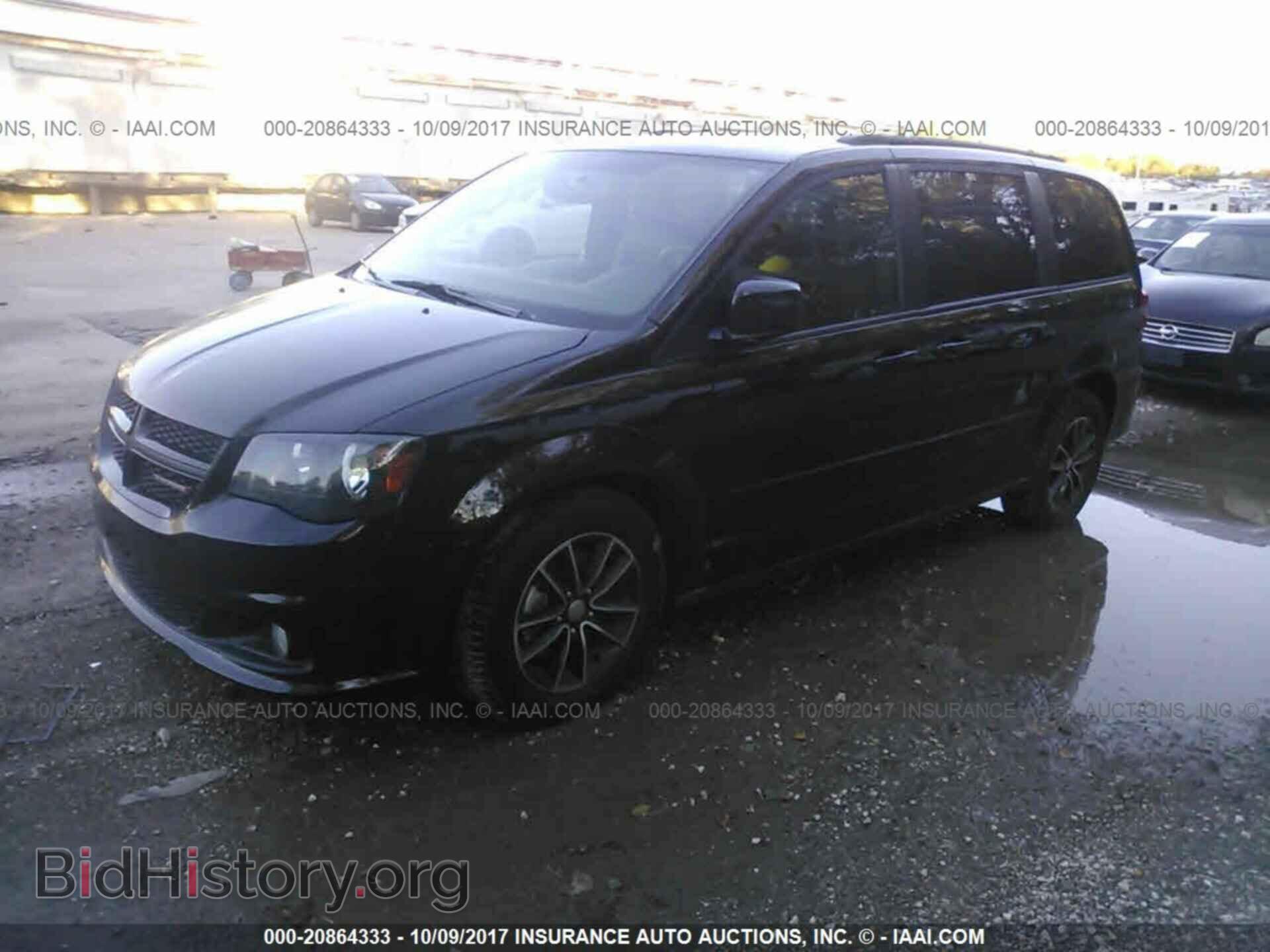 2017 Dodge Grand caravan - VIN: 2C4RDGEG3HR555200 - Фото 2