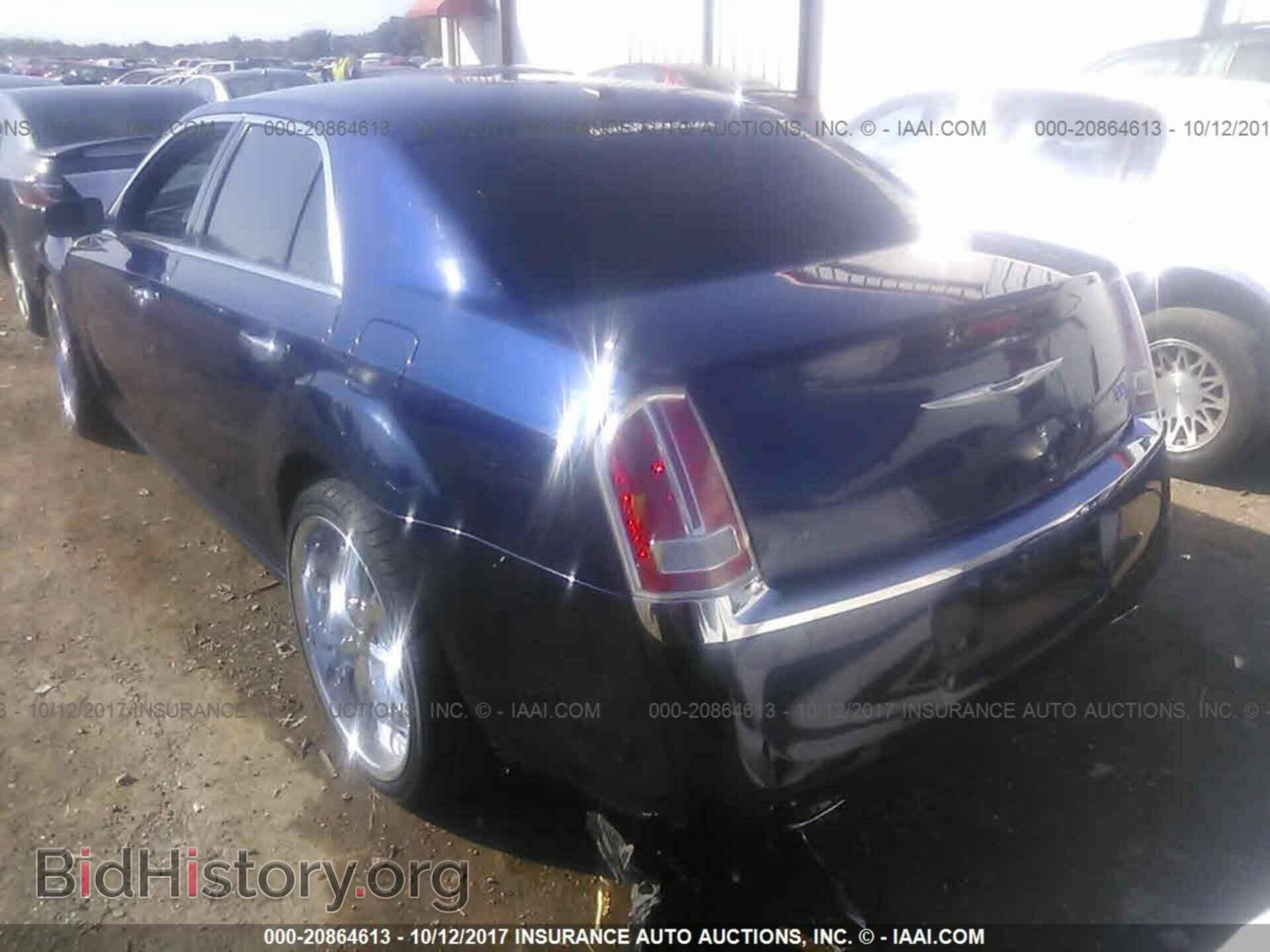 2014 Chrysler 300c - VIN: 2C3CCAET2EH126364 - Фото 3