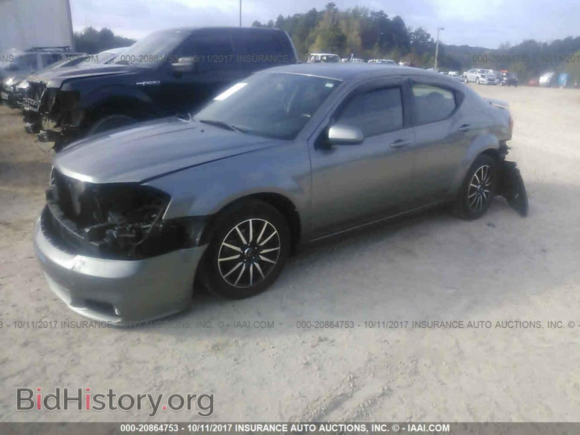 2013 Dodge Avenger - VIN: 1C3CDZCB4DN622200 - Фото 2