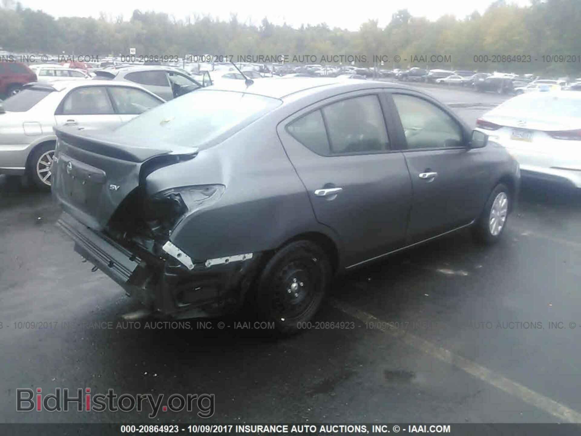 2017 Nissan Versa - VIN: 3N1CN7AP1HL814565 - Фото 4