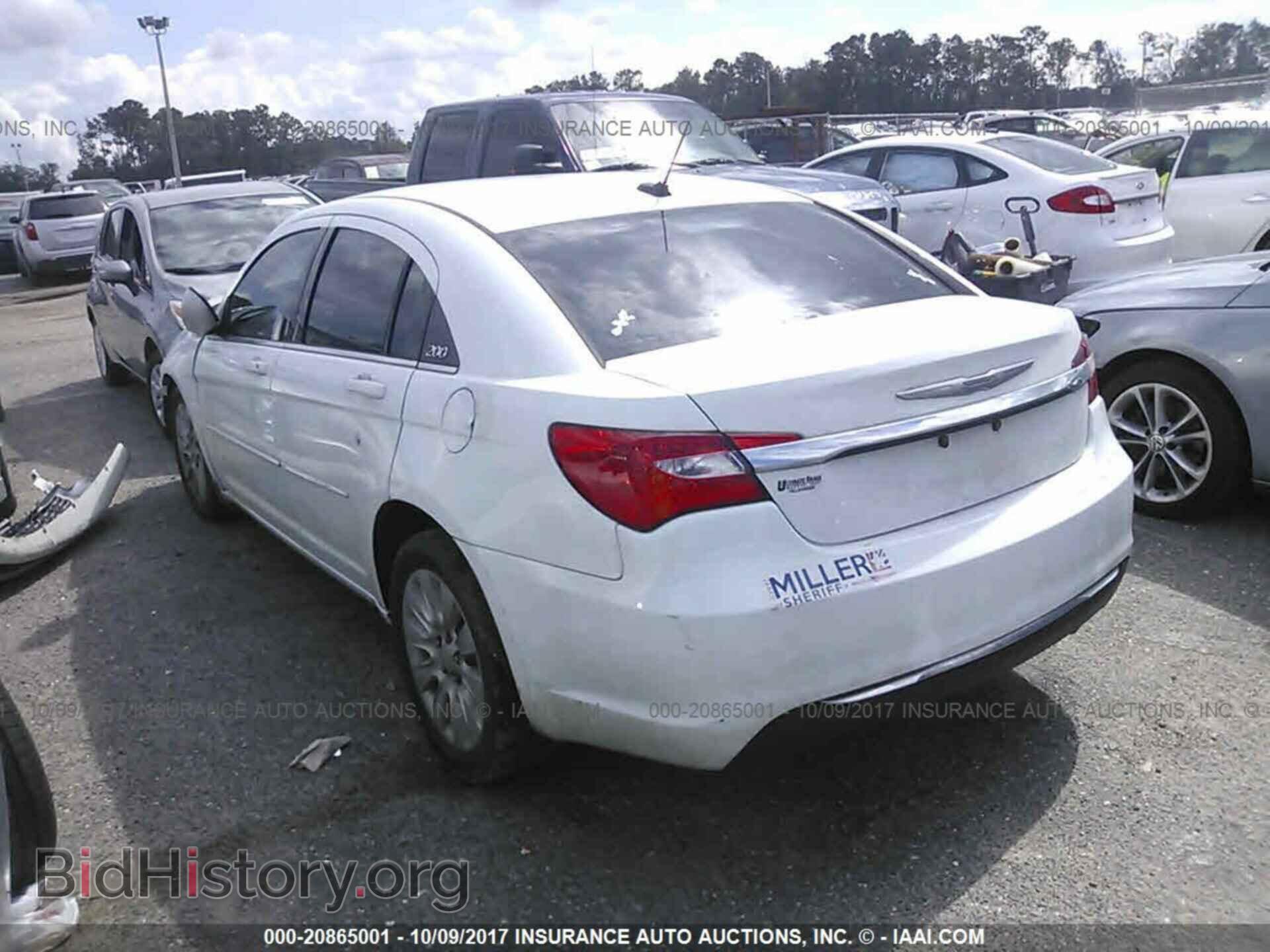2012 Chrysler 200 - VIN: 1C3CCBAB6CN201803 - Фото 3