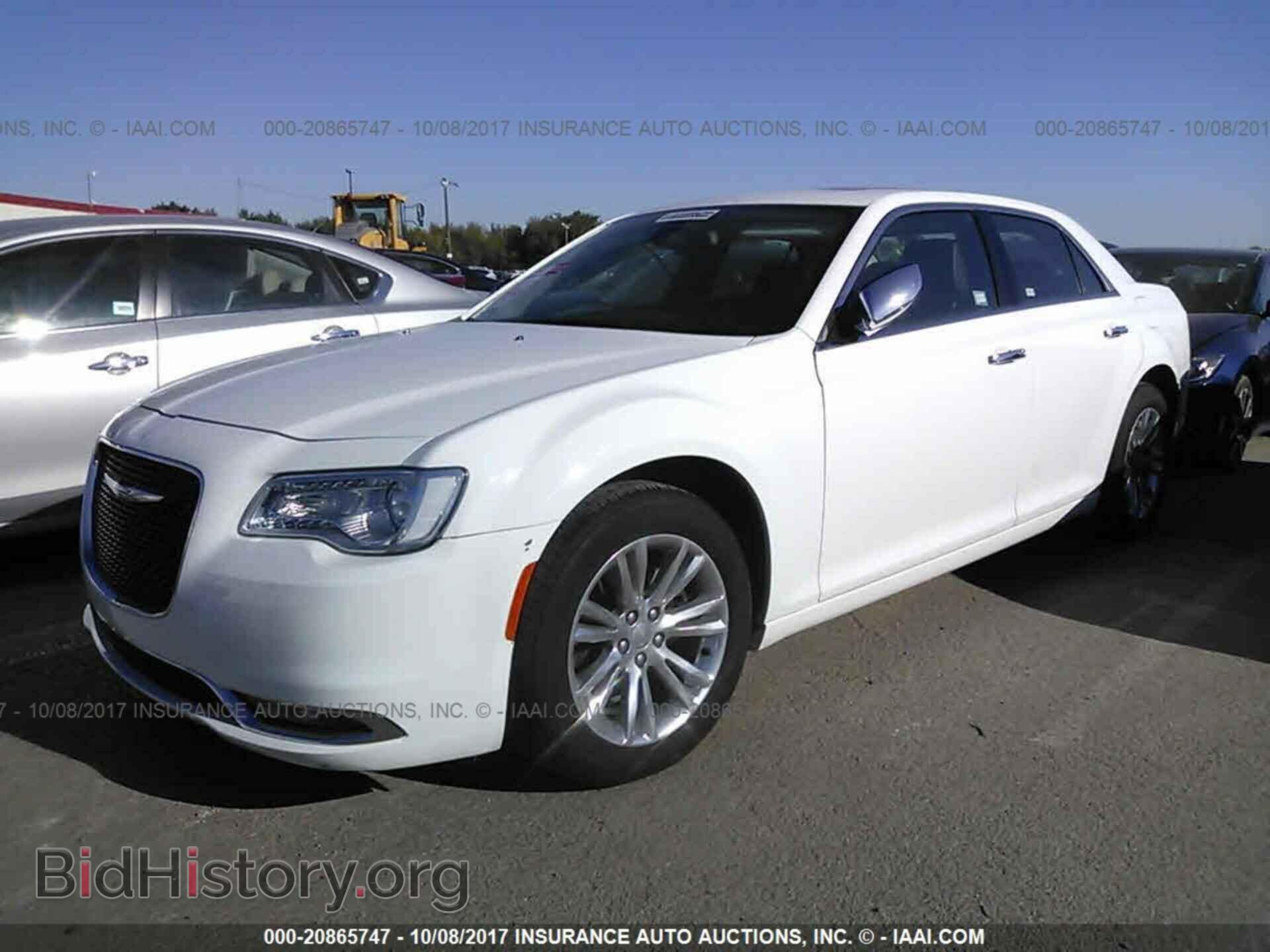 2016 Chrysler 300c - VIN: 2C3CCAEG6GH334155 - Фото 2