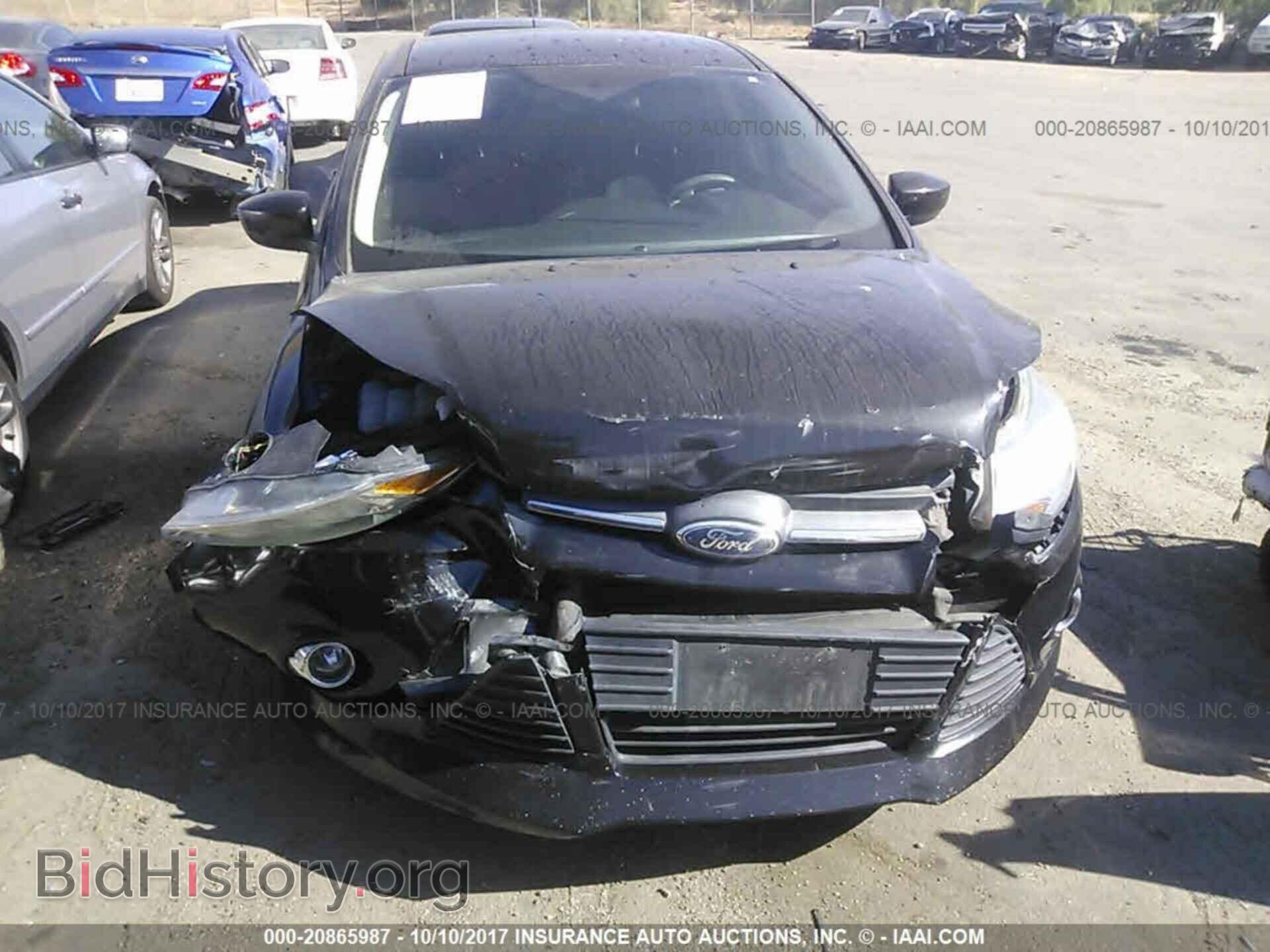 2012 Ford Focus - VIN: 1FAHP3F23CL130677 - Photo 6