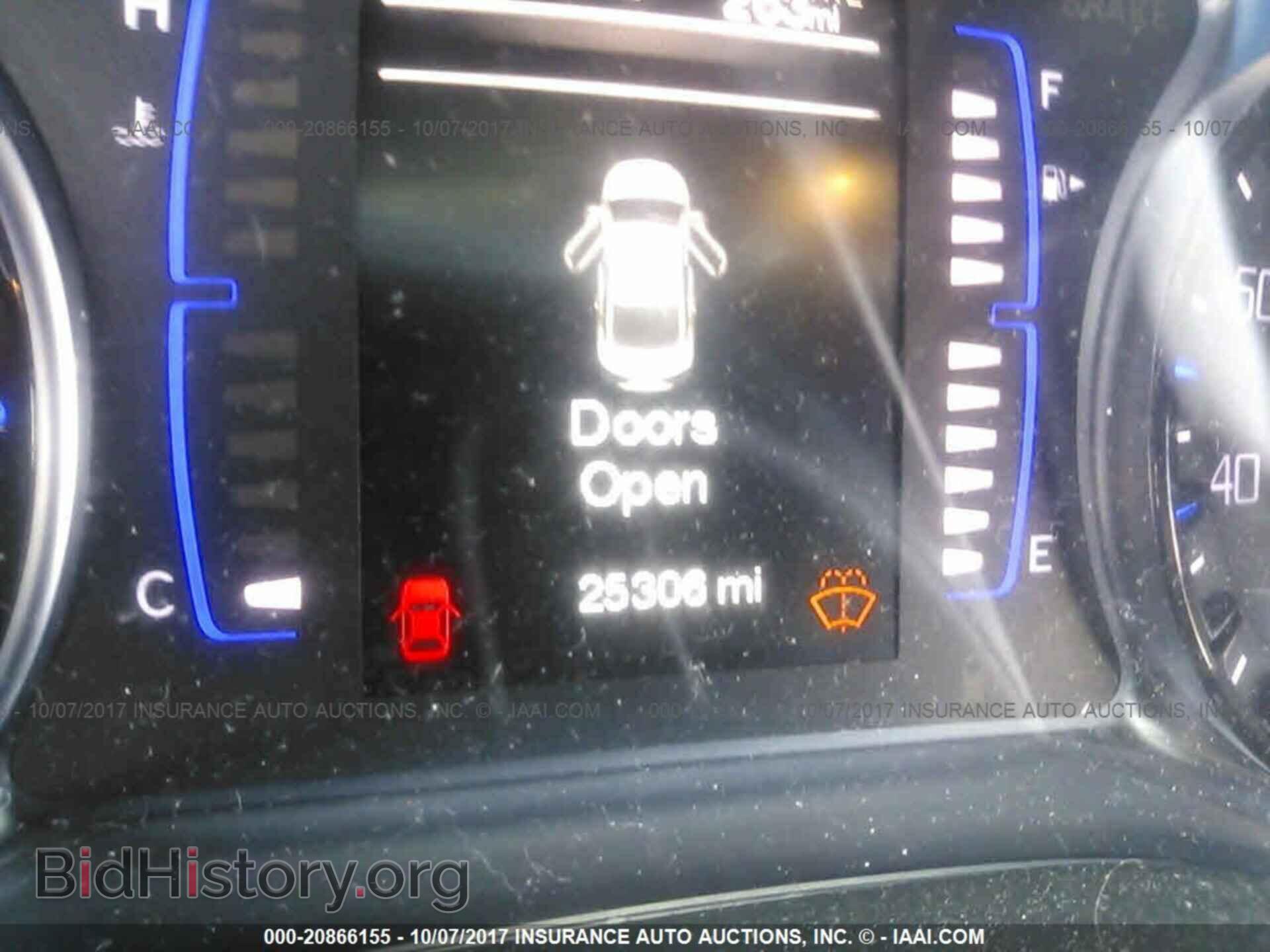 2015 Chrysler 200 - VIN: 1C3CCCBB0FN717793 - Фото 7