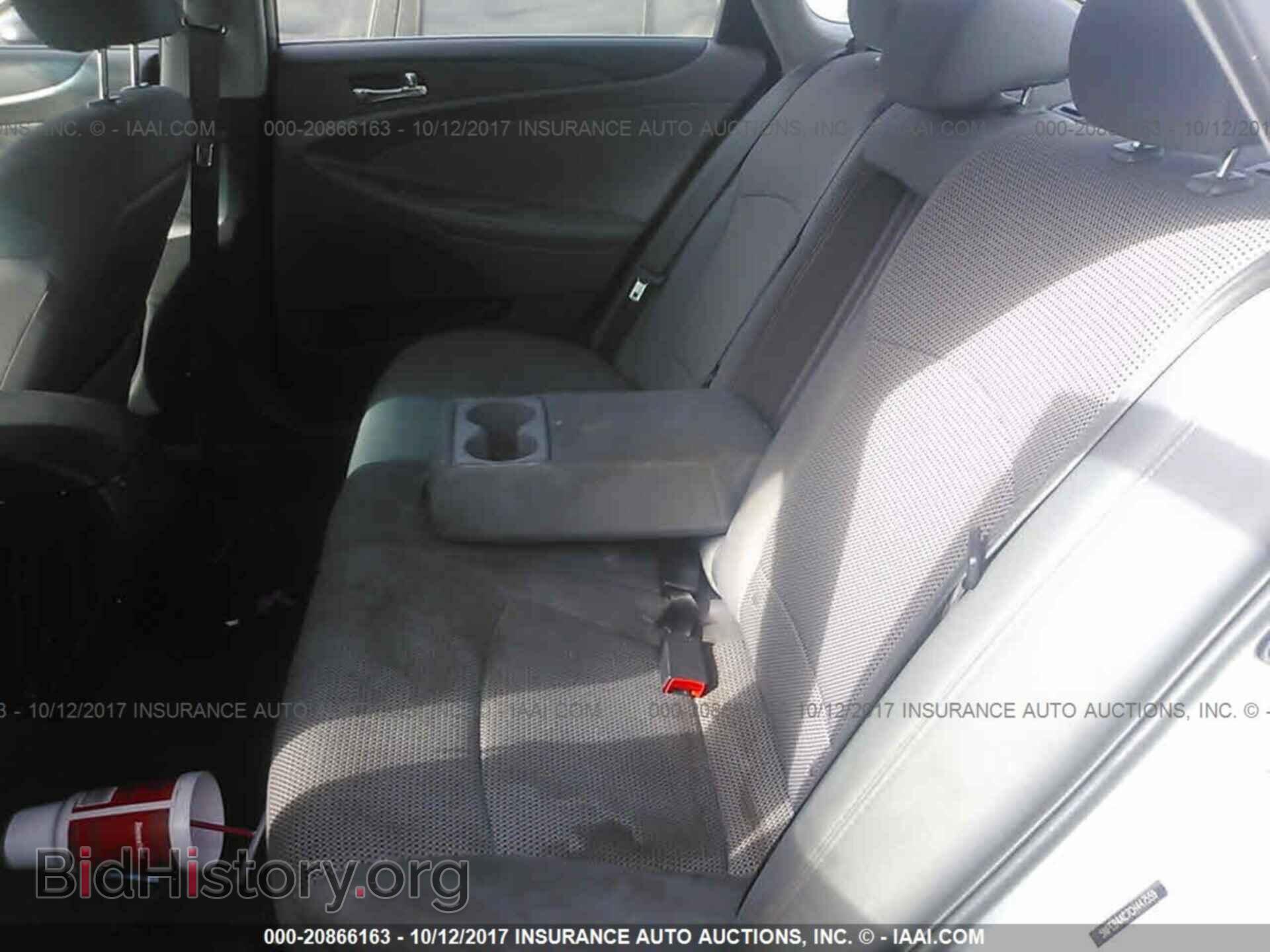 2012 Hyundai Sonata - VIN: 5NPEB4AC7CH447559 - Фото 8