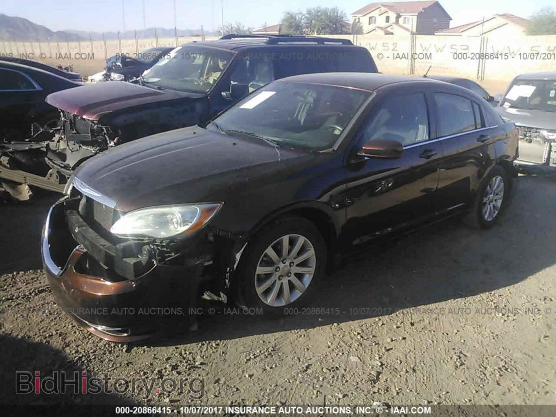 2012 Chrysler 200 - VIN: 1C3CCBBG7CN184908 - Photo 2
