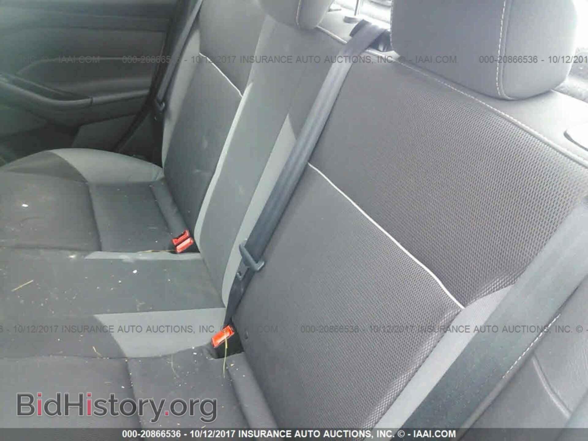 2012 Ford Focus - VIN: 1FAHP3F21CL396599 - Фото 8