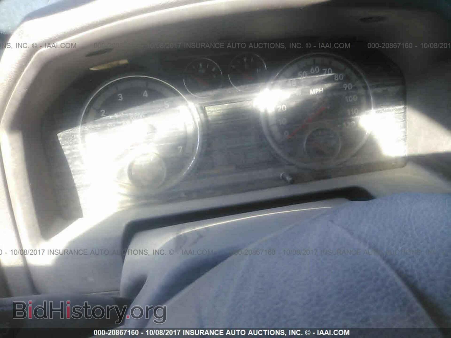2011 Dodge Ram 1500 - VIN: 1D7RB1CT0BS628649 - Фото 7