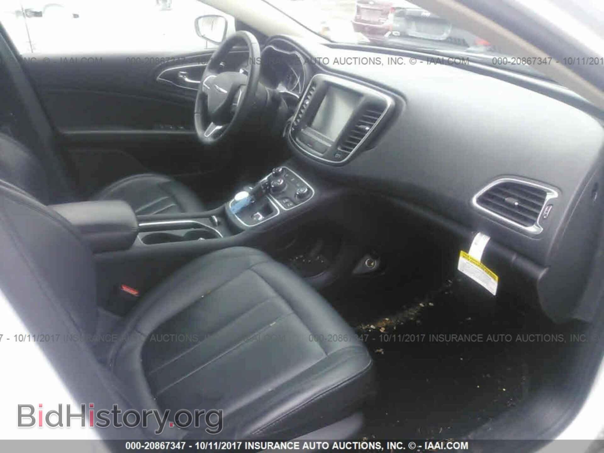 2016 Chrysler 200 - VIN: 1C3CCCAB6GN188207 - Photo 5