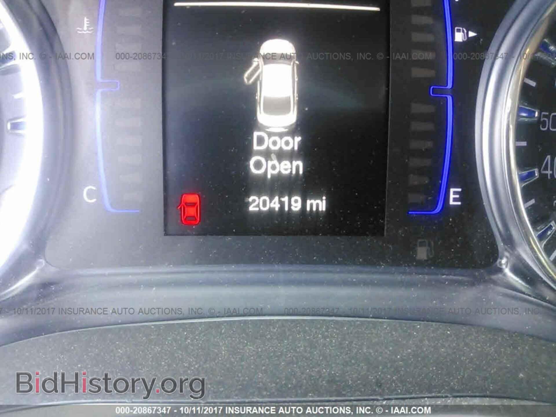 2016 Chrysler 200 - VIN: 1C3CCCAB6GN188207 - Photo 7