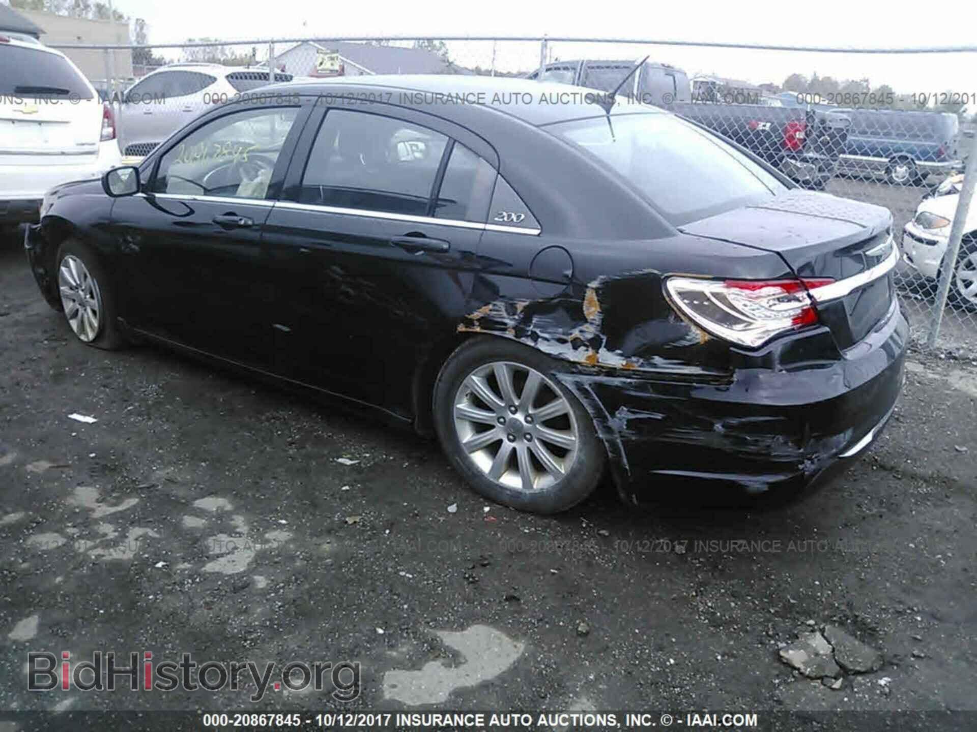 2013 Chrysler 200 - VIN: 1C3CCBBB9DN743915 - Photo 3