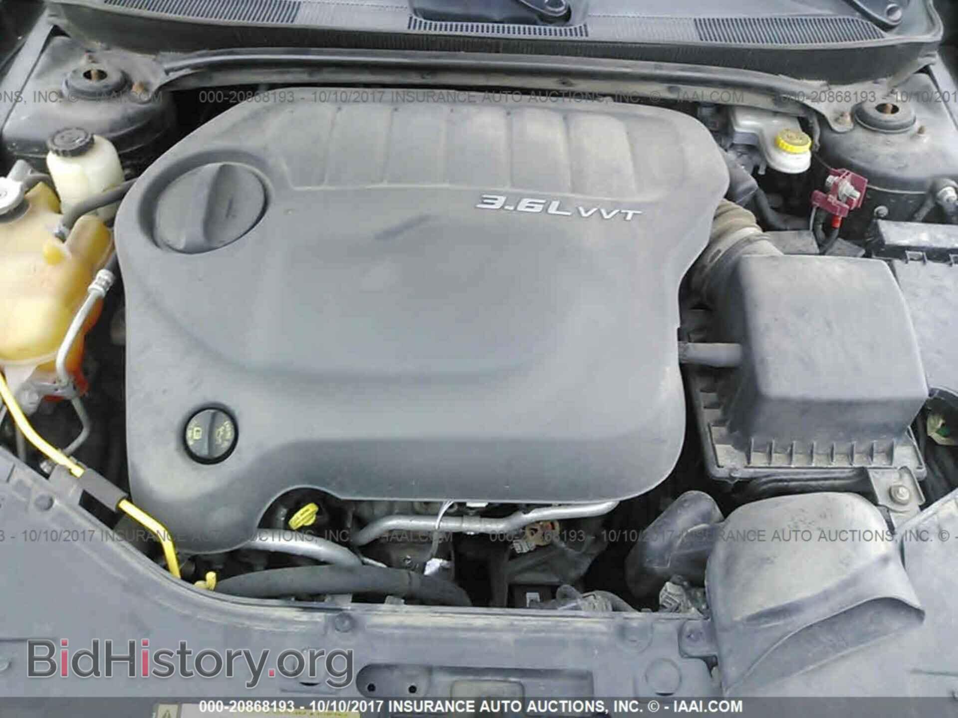 2012 Chrysler 200 - VIN: 1C3CCBBG3CN297805 - Фото 10