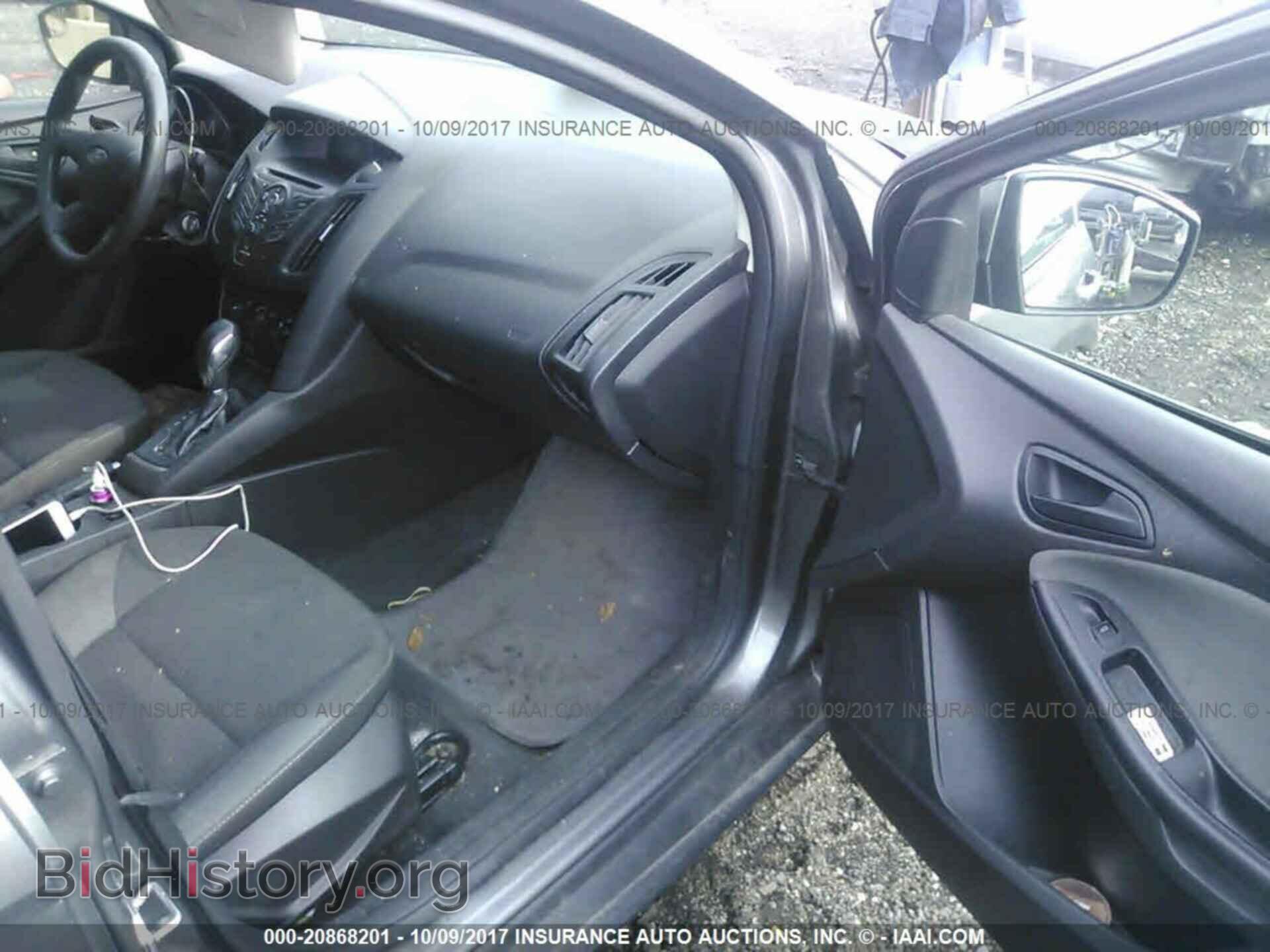 2012 Ford Focus - VIN: 1FAHP3E27CL399623 - Photo 5