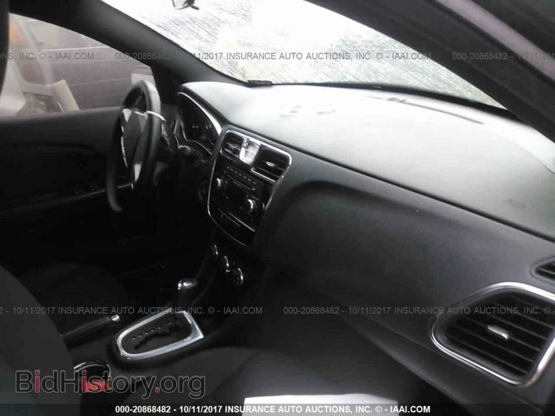 2013 Chrysler 200 - VIN: 1C3CCBBB3DN732697 - Фото 5