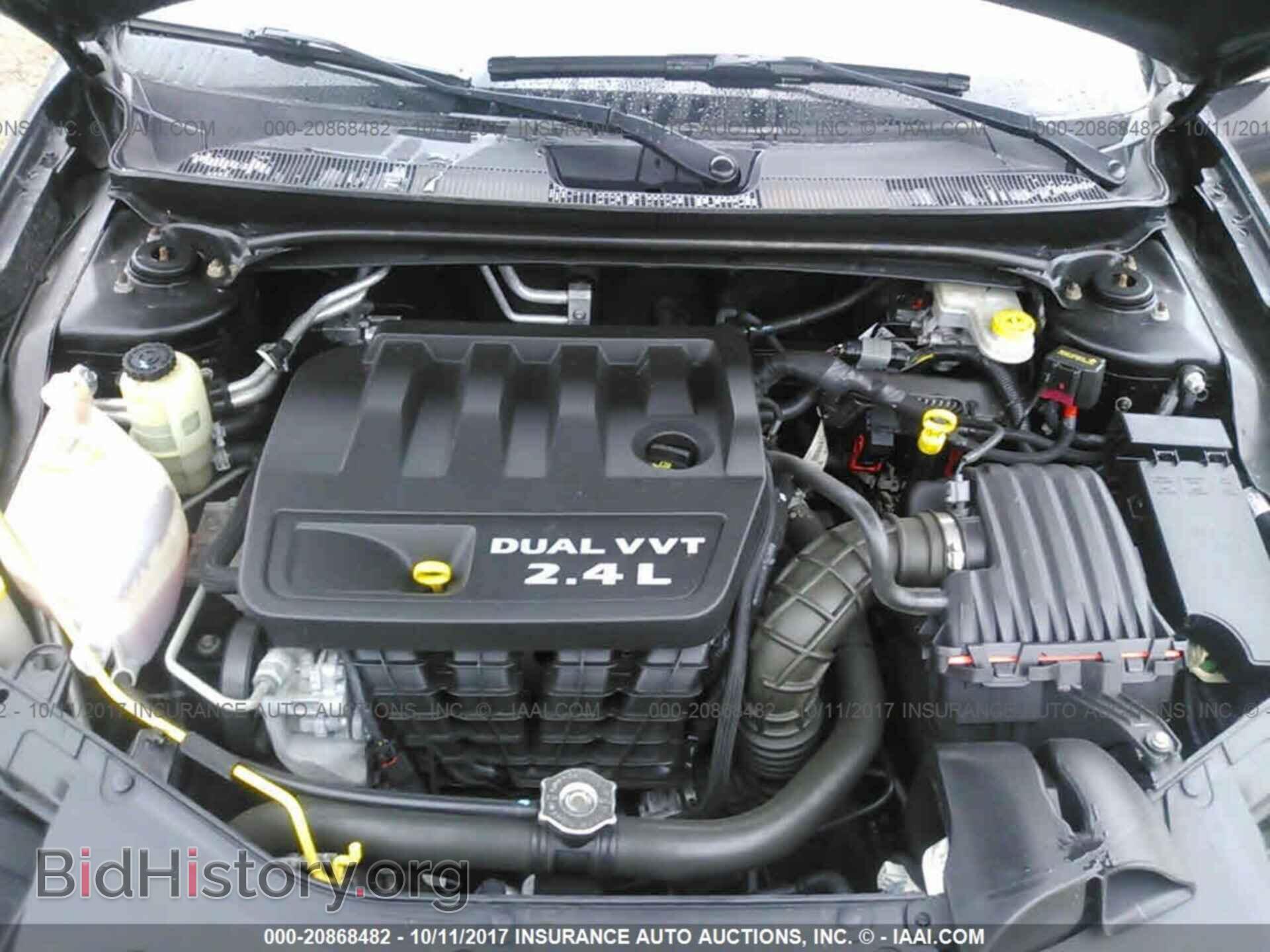 2013 Chrysler 200 - VIN: 1C3CCBBB3DN732697 - Фото 10