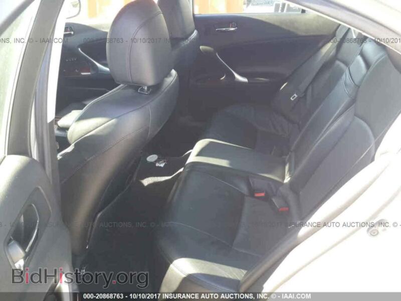 2006 Lexus IS (VIN JTHCK262662004268) — фото 8 из 10