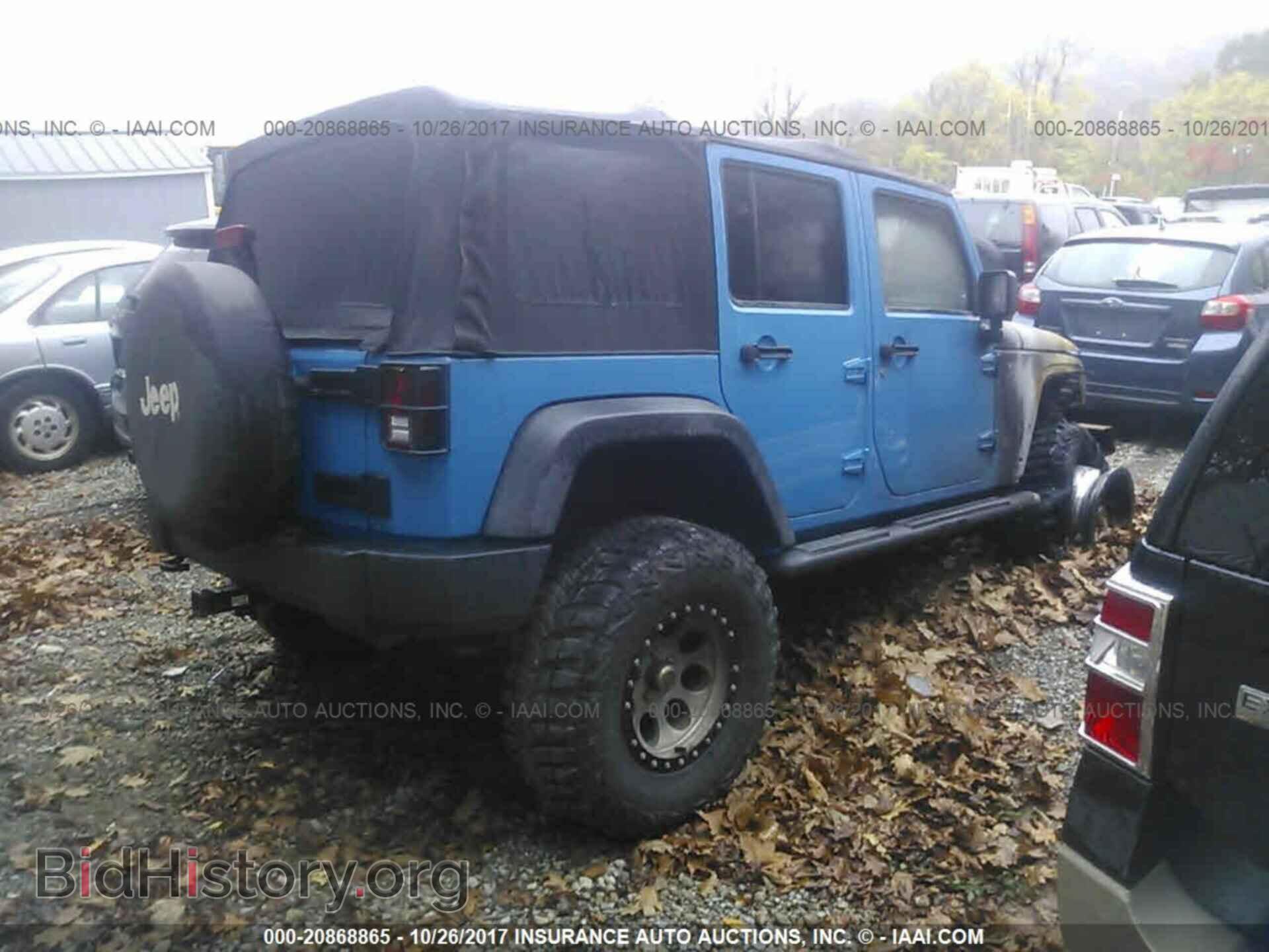 2011 Jeep Wrangler - VIN: 1J4BA3H1XBL628292 - Фото 4
