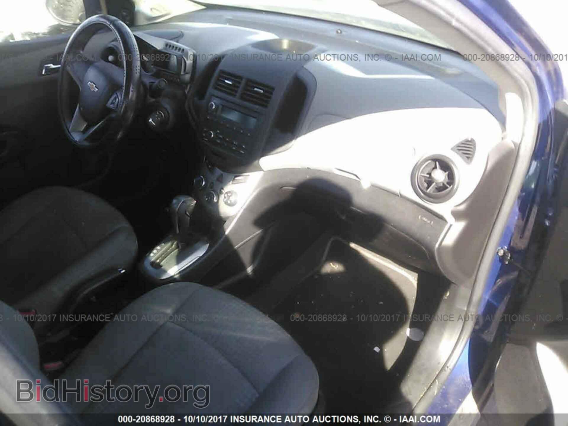 2013 Chevrolet Sonic - VIN: 1G1JA5SH2D4252115 - Фото 5