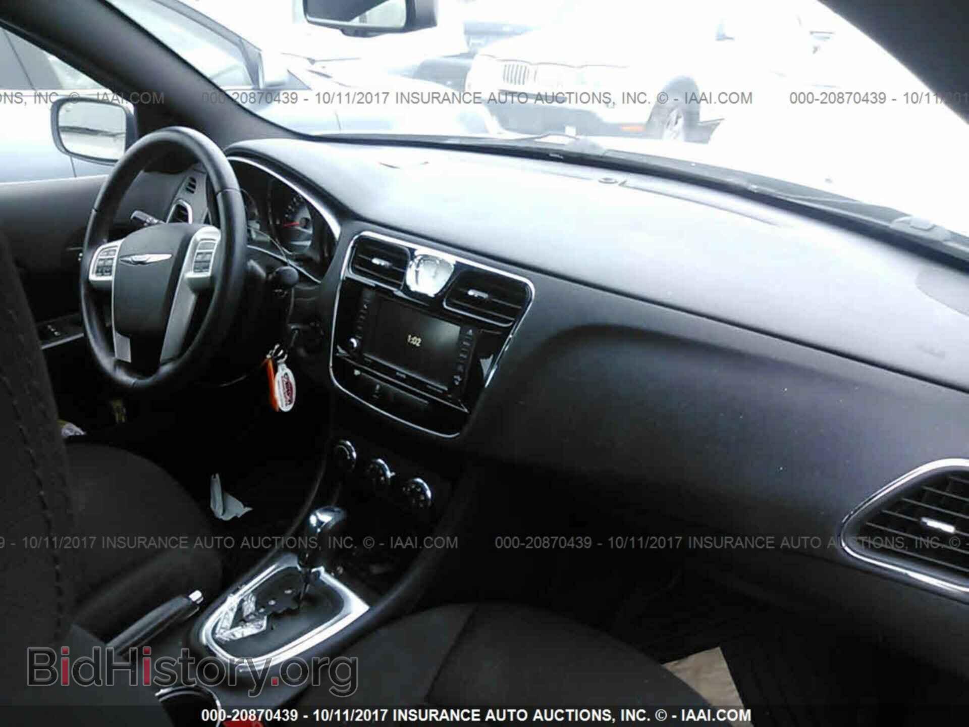 2012 Chrysler 200 - VIN: 1C3CCBBG8CN297329 - Фото 5