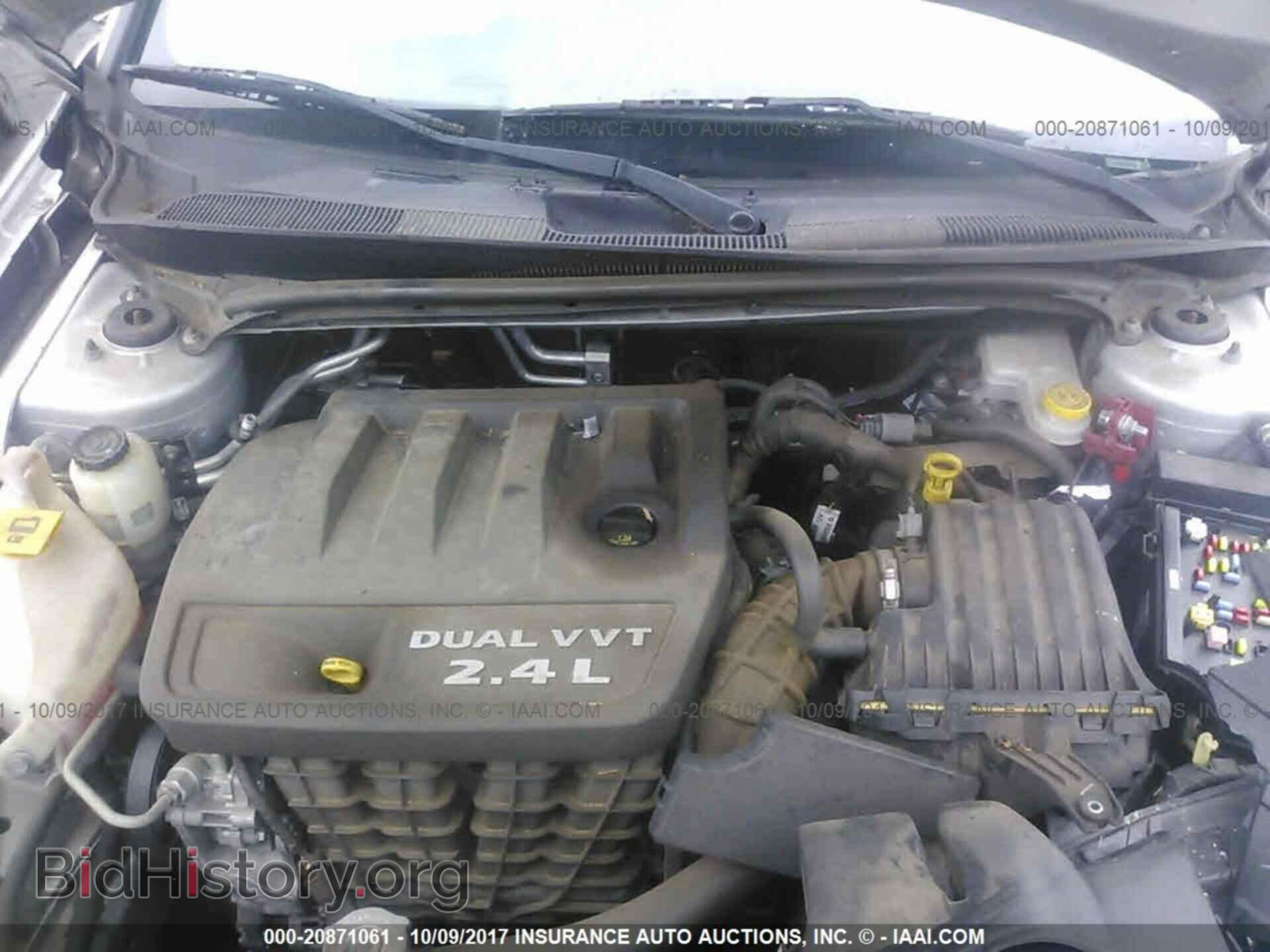 2012 Chrysler 200 - VIN: 1C3CCBAB3CN222821 - Фото 10