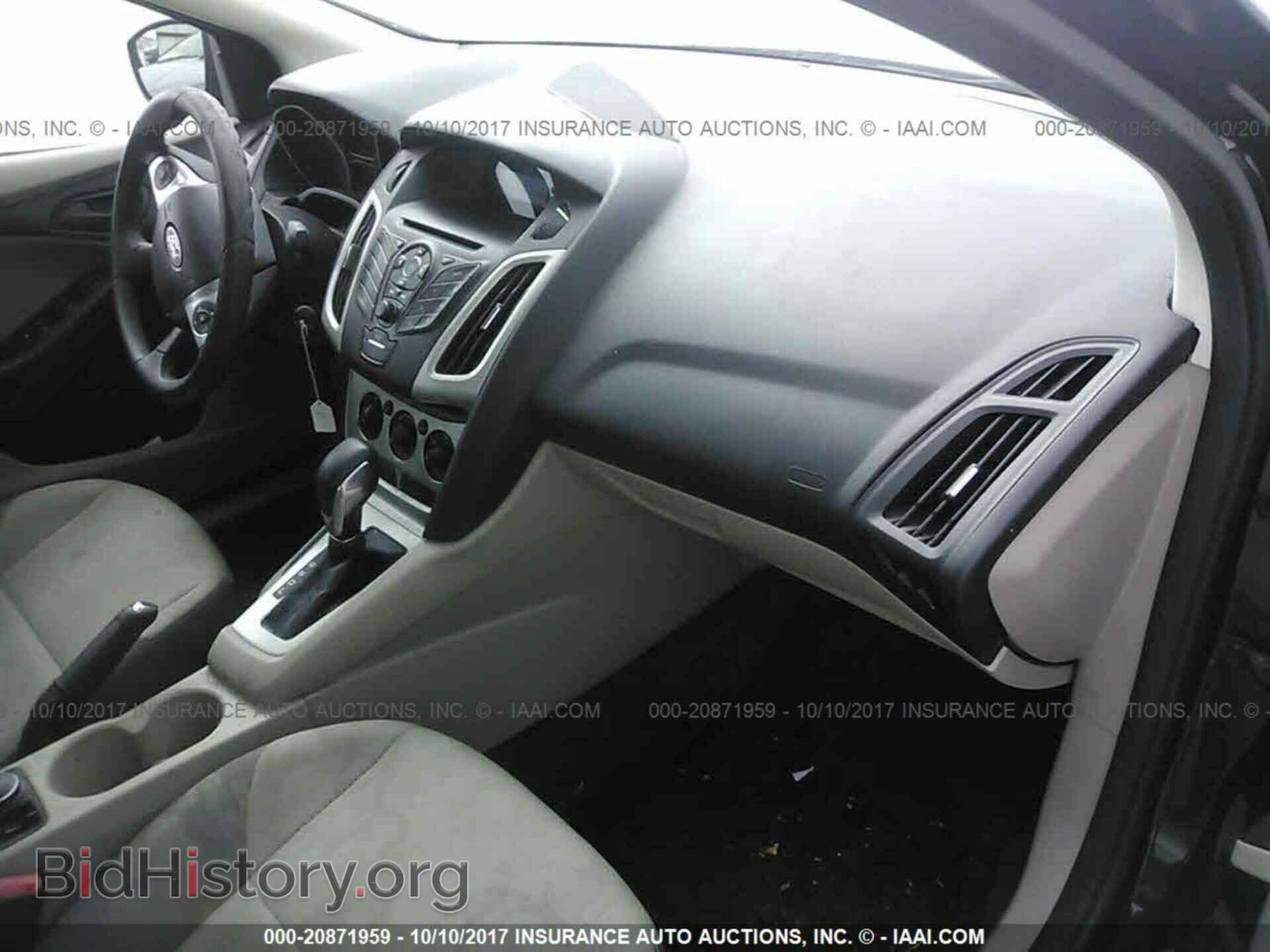2012 Ford Focus - VIN: 1FAHP3F20CL146030 - Photo 5
