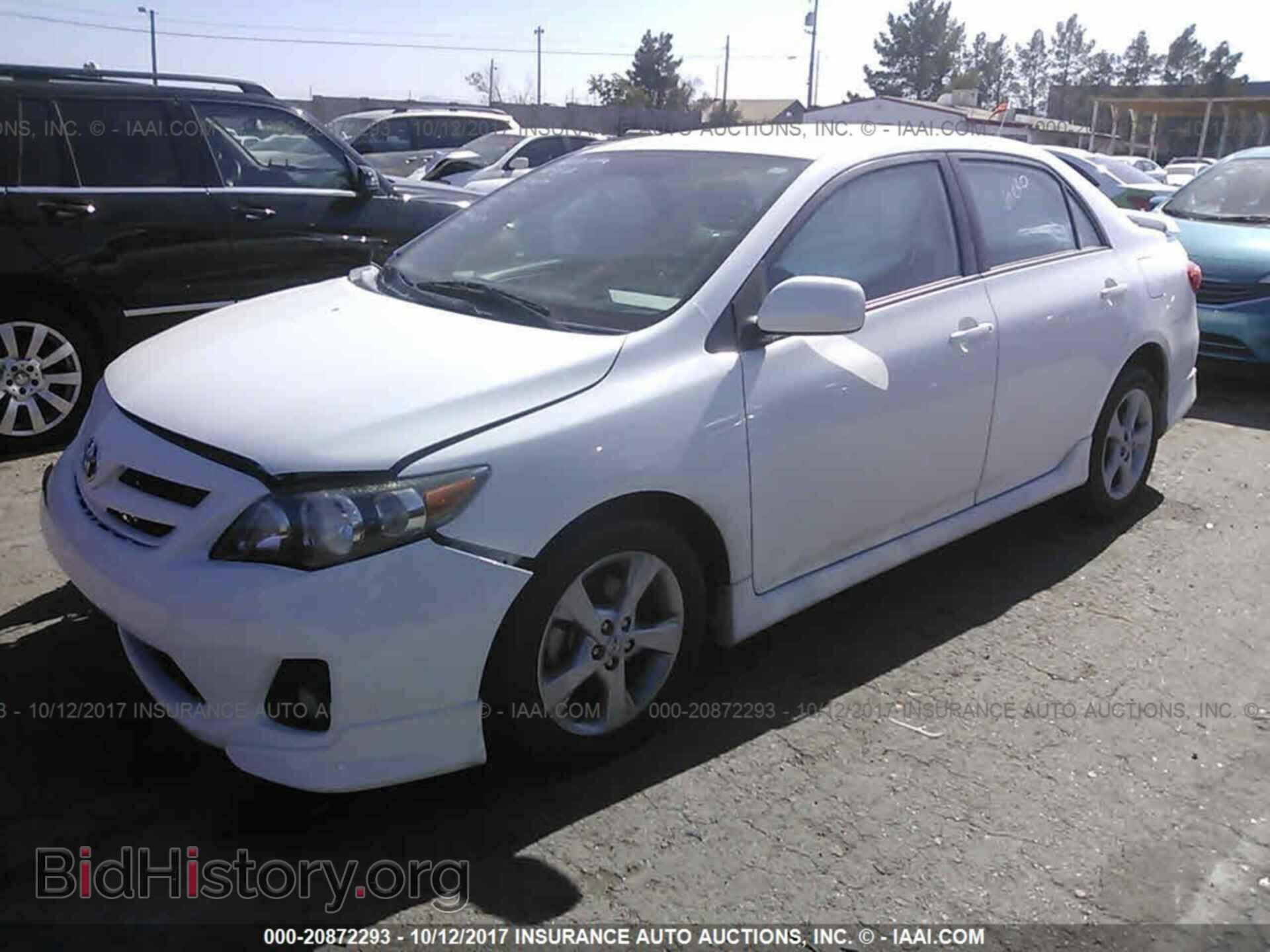 2011 Toyota Corolla - VIN: 2T1BU4EE2BC679125 - Фото 2