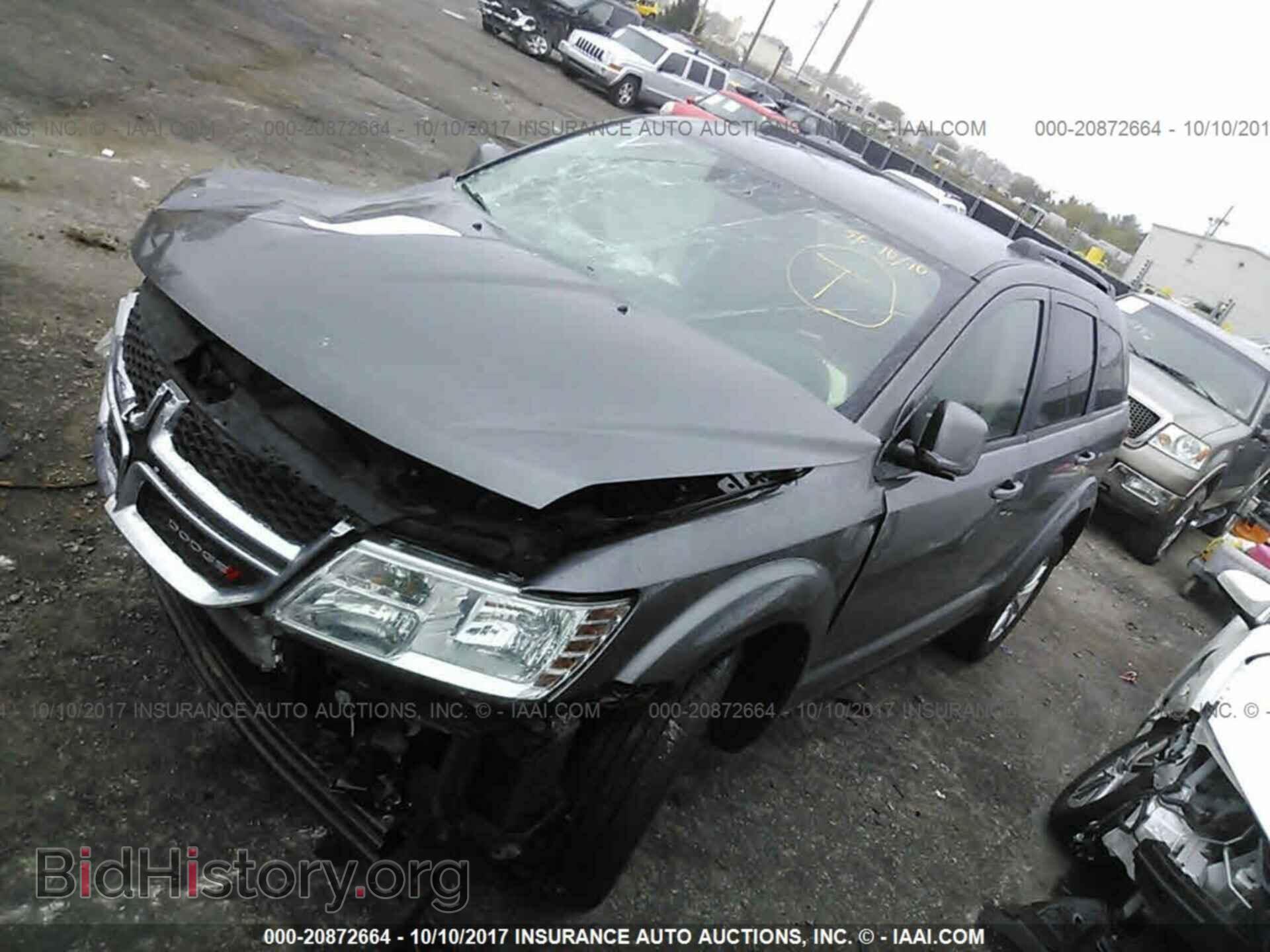 2013 Dodge Journey - VIN: 3C4PDCBB7DT689062 - Фото 2