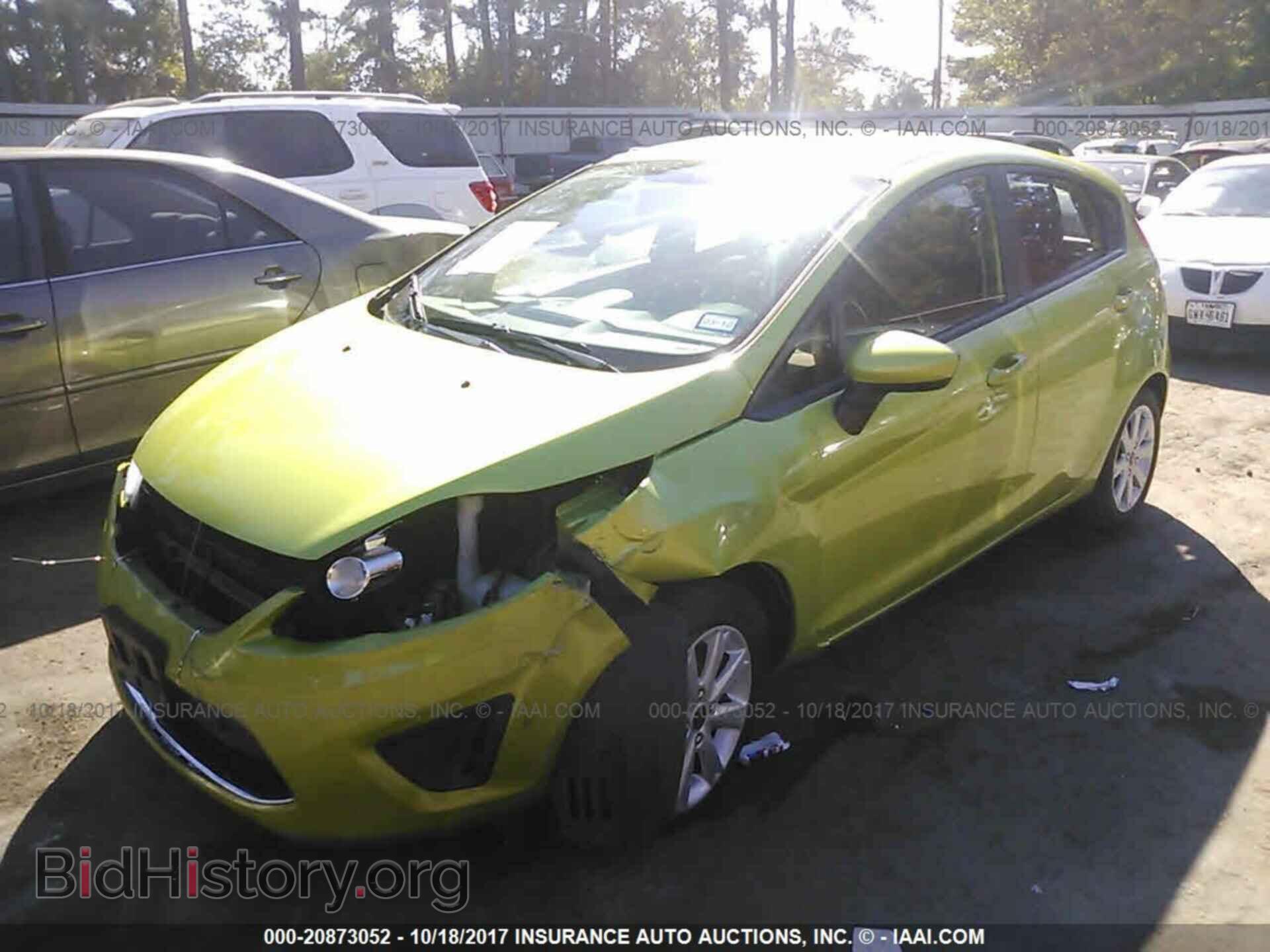 2011 Ford Fiesta - VIN: 3FADP4EJ3BM219319 - Фото 2