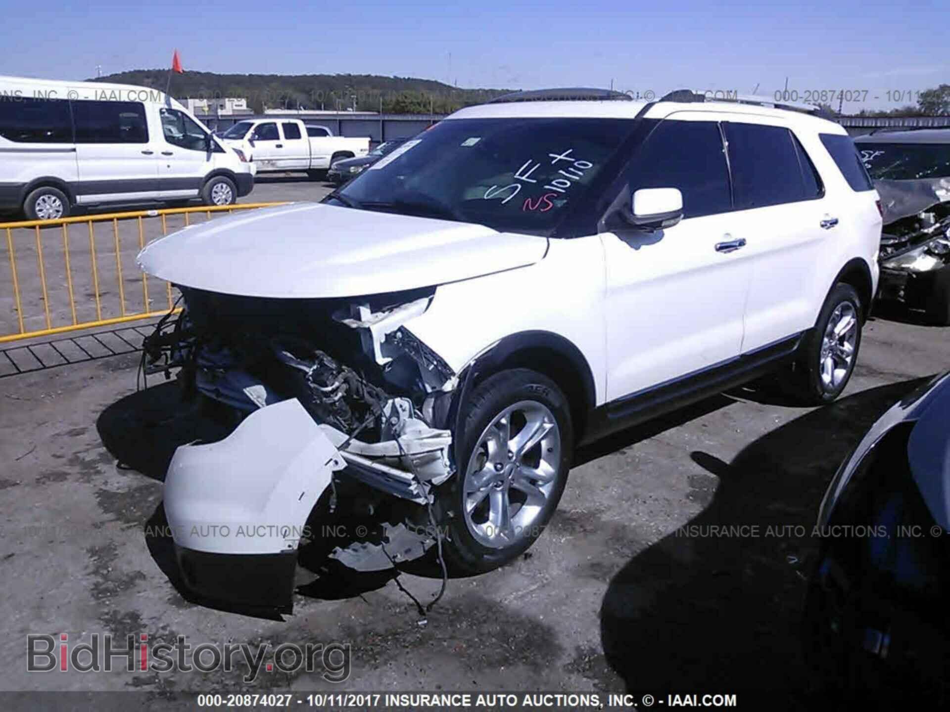 2012 Ford Explorer - VIN: 1FMHK8F87CGA16728 - Фото 2
