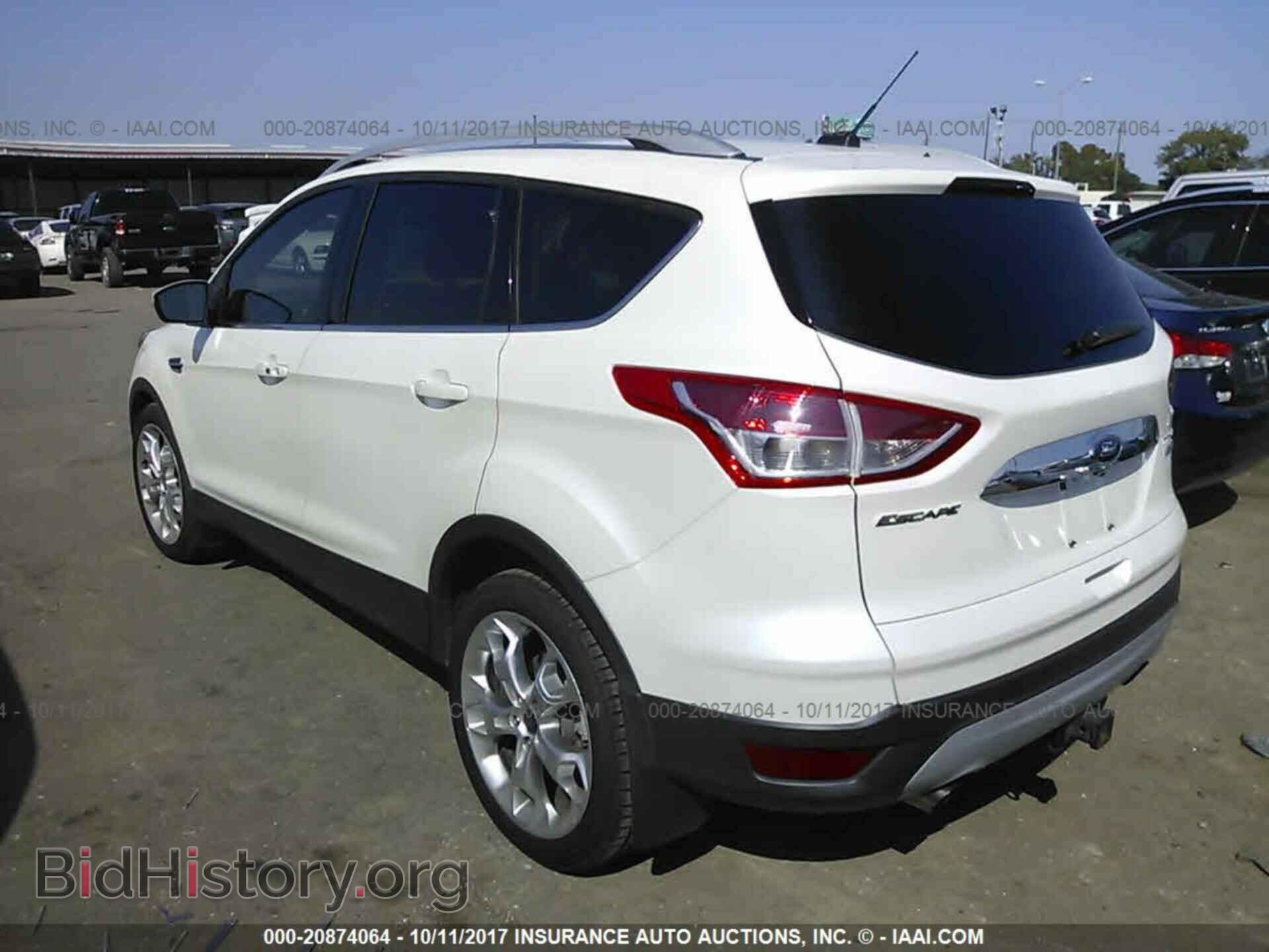 2015 Ford Escape - VIN: 1FMCU0J98FUB29793 - Фото 3