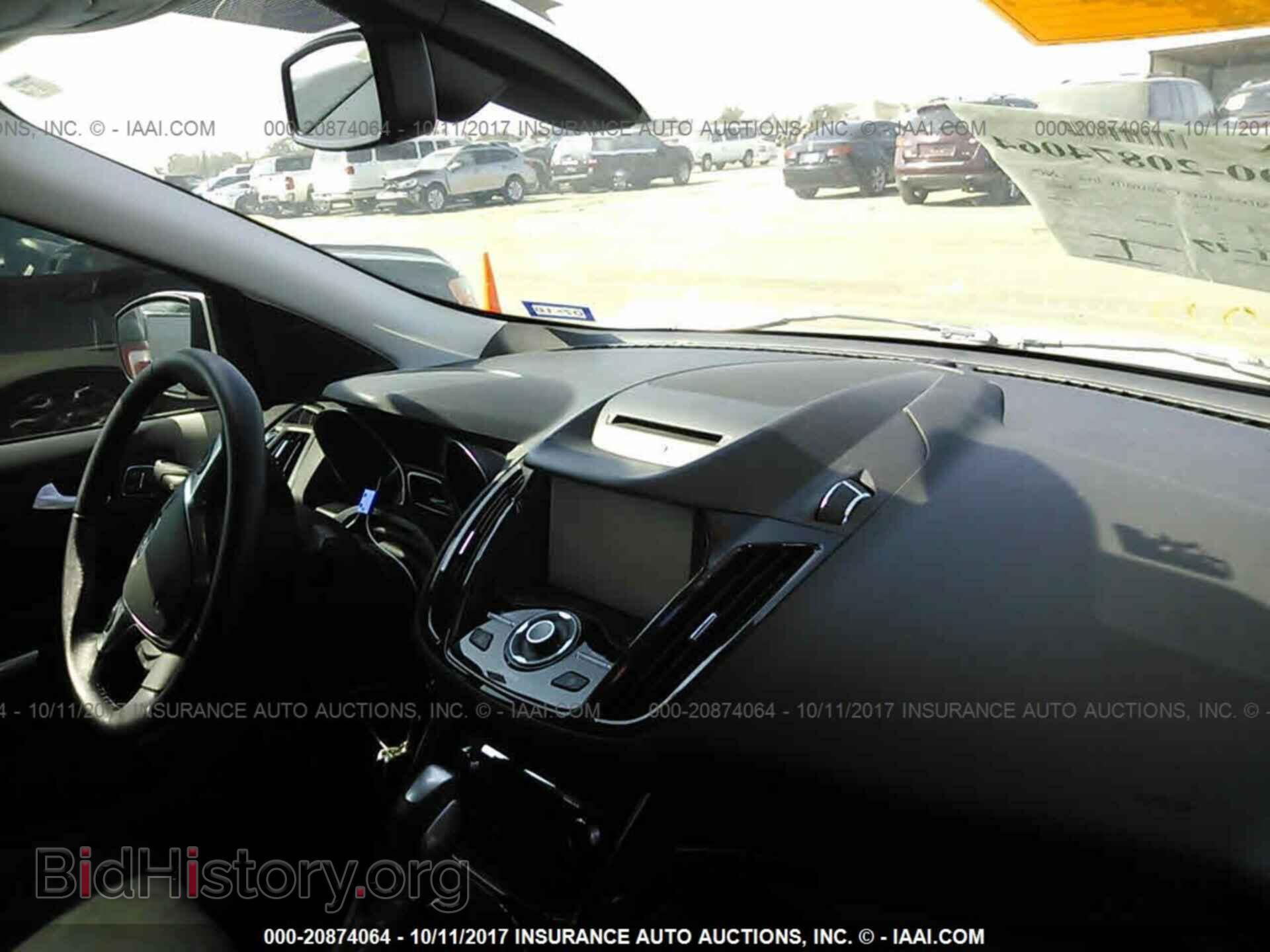2015 Ford Escape - VIN: 1FMCU0J98FUB29793 - Фото 5
