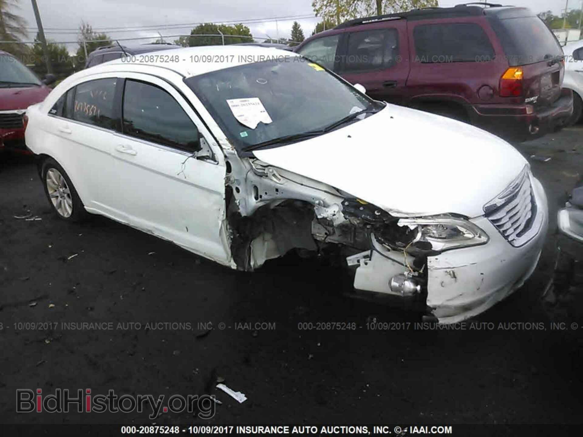 Photo 1C3CCBBB4EN151436 - Chrysler 200 2014