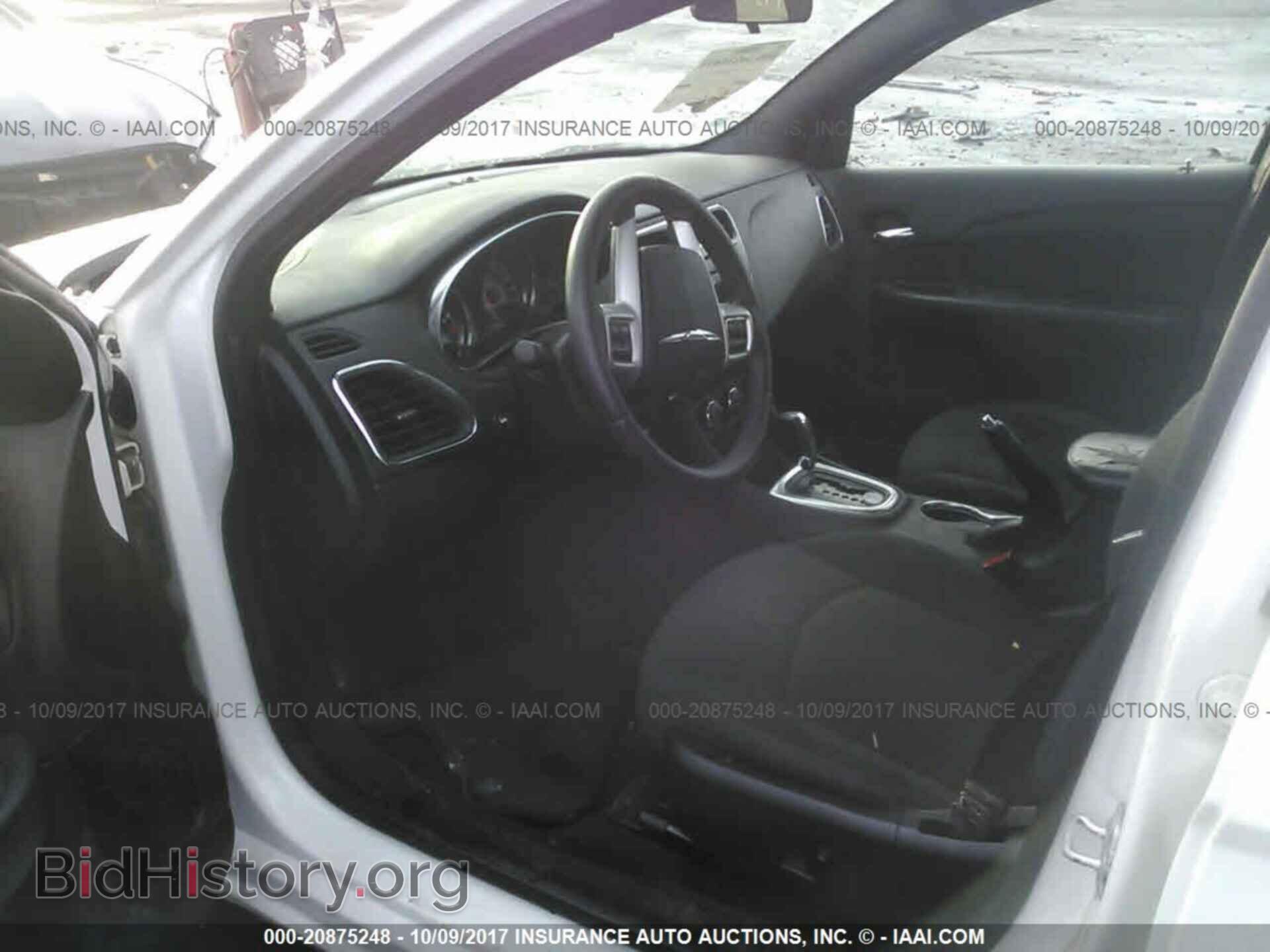2014 Chrysler 200 - VIN: 1C3CCBBB4EN151436 - Photo 5