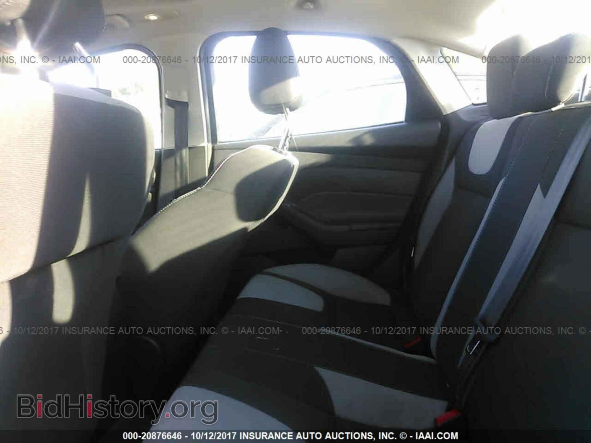 2012 Ford Focus - VIN: 1FAHP3F29CL119635 - Photo 8